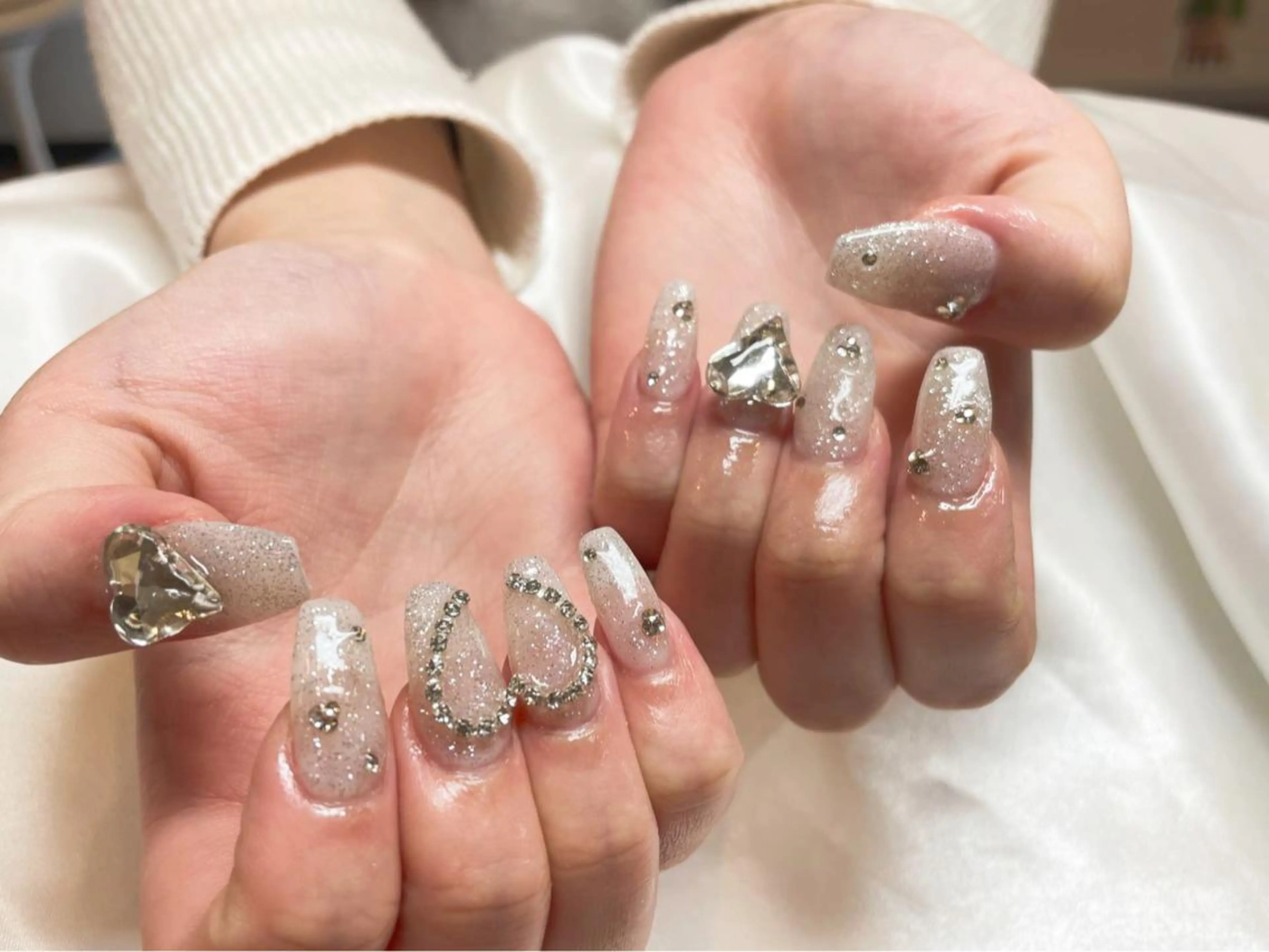 ネイル Ui_Amor (パラジェル)のネイルデザイン