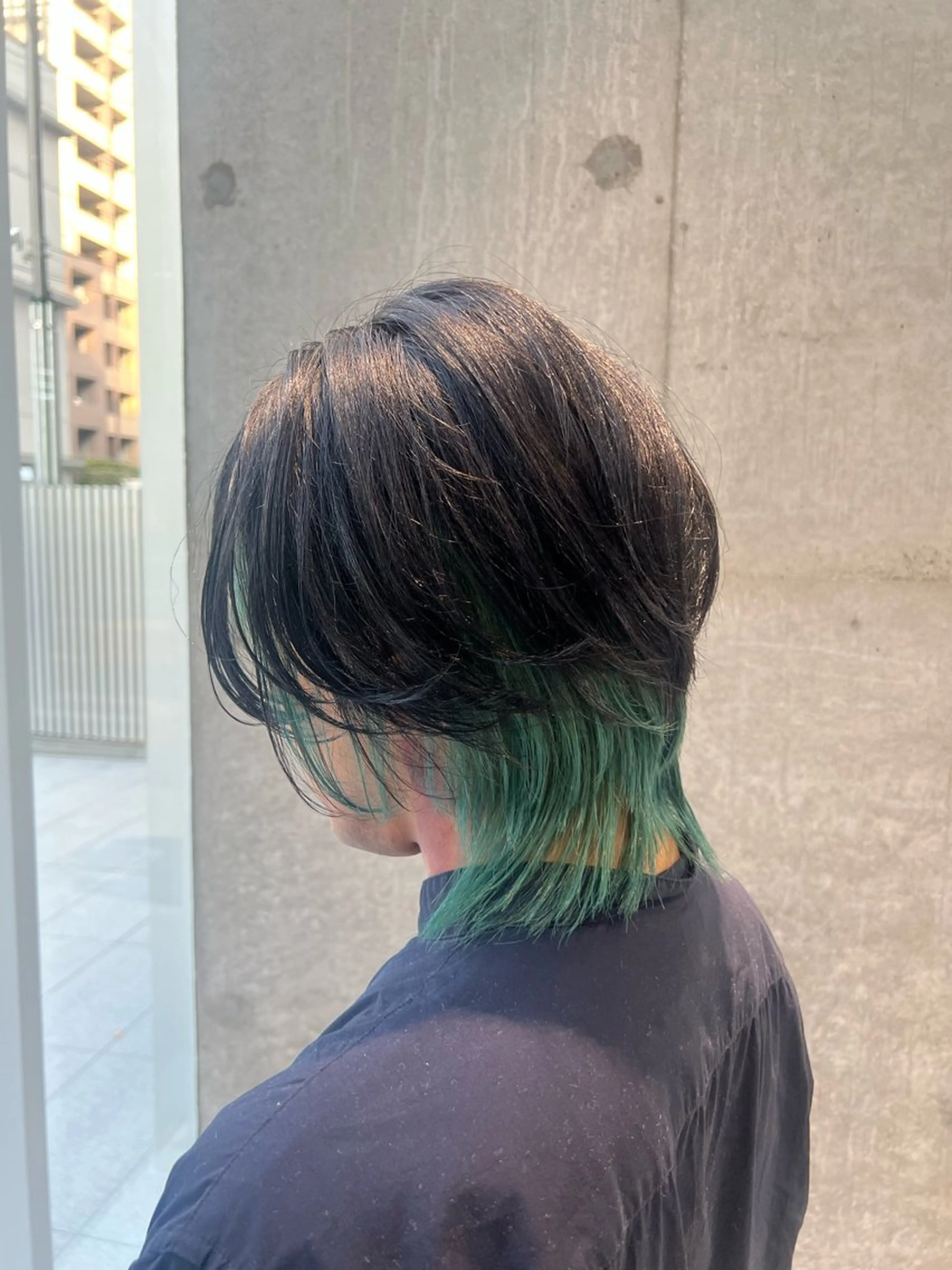 カラー メンズ メンズインナーカラー インナーカラー カット ヘアカラー 吉沢遣人/レイヤー 艶カラー/パーマのヘアスタイル