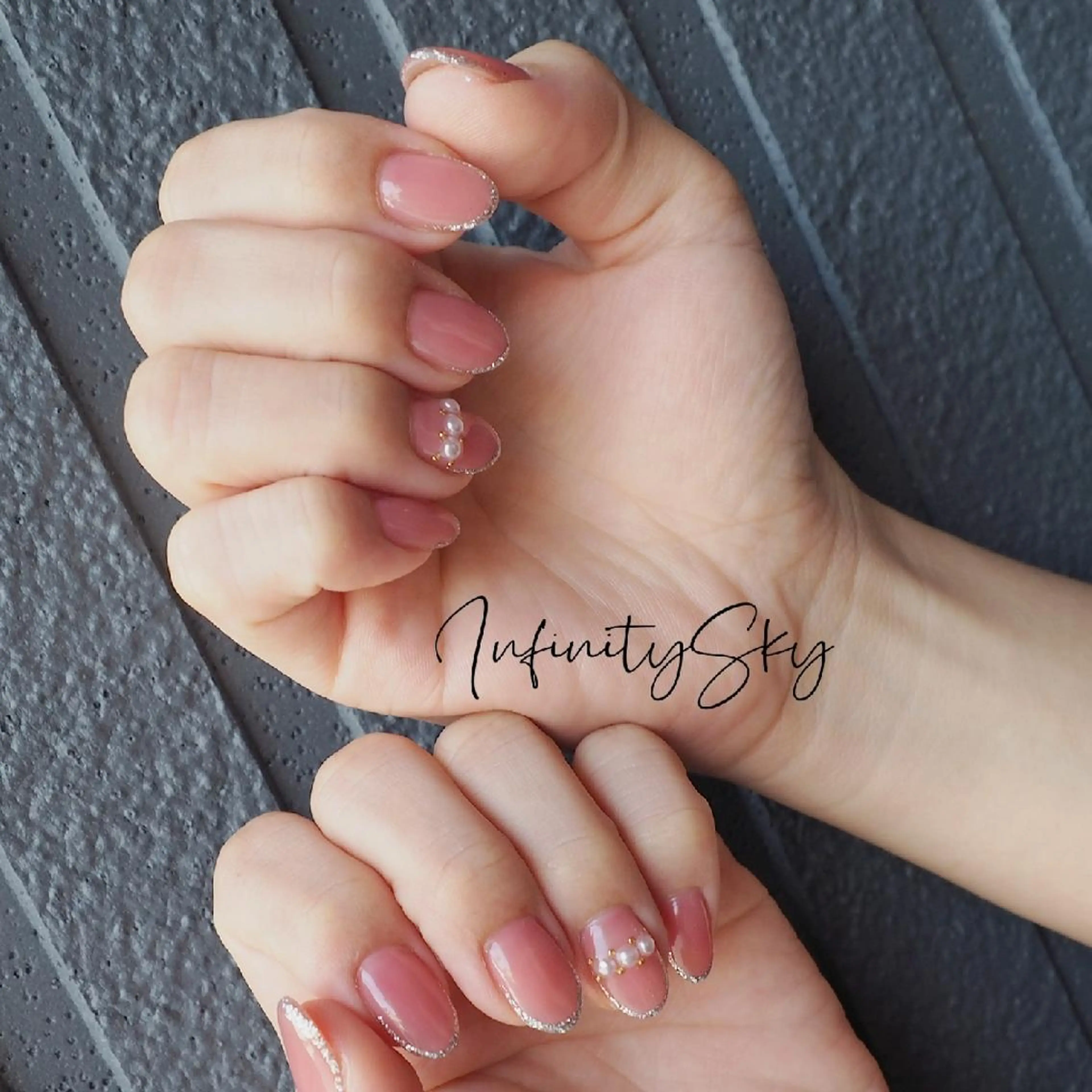 ネイル infinity skyのネイルデザイン