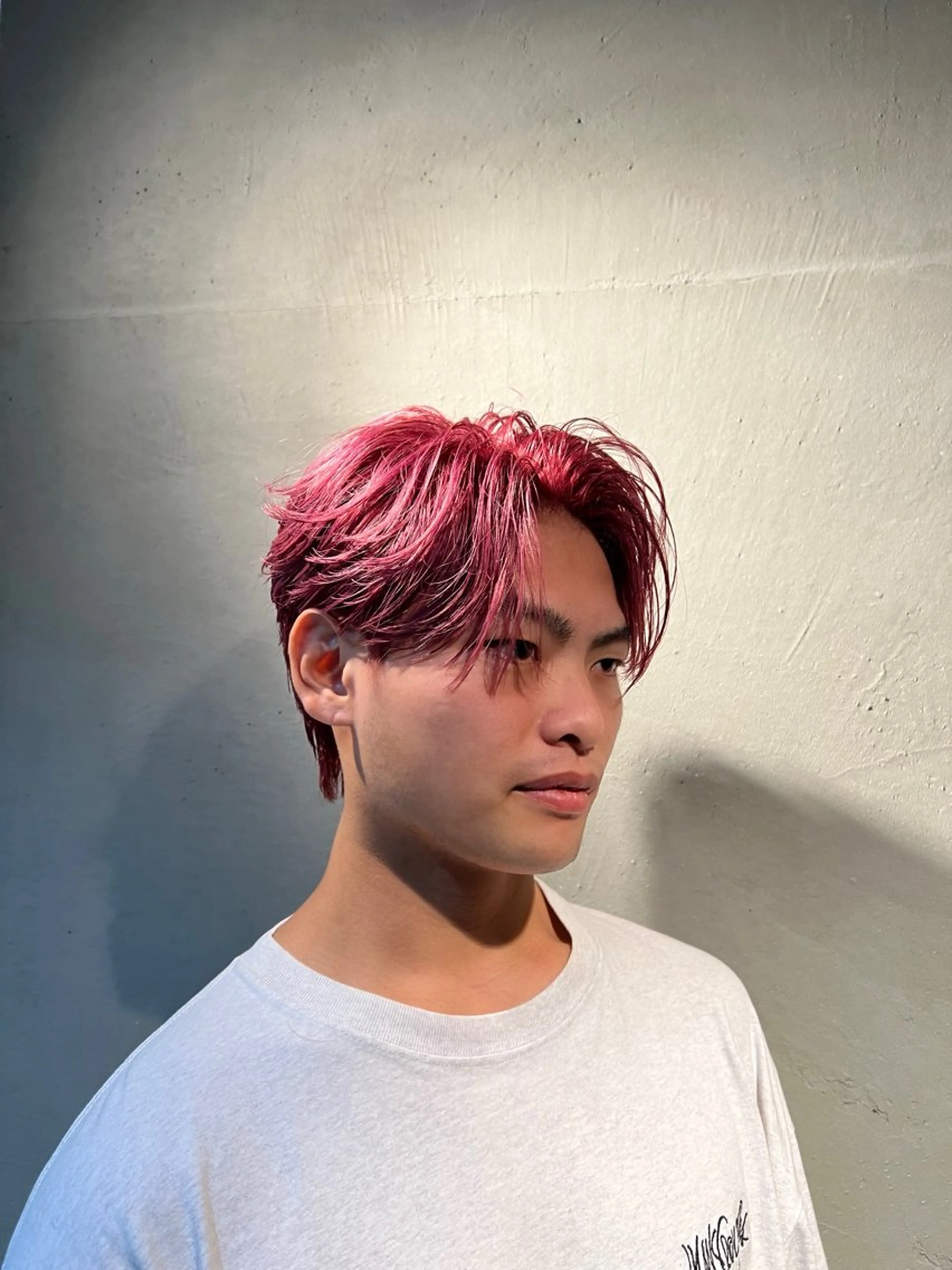 ショート カラー メンズ メンズブリーチ ブリーチ ピンクカラー カット ヘアカラー Alo所属・💥メンズパーマ /表参道/モント💥のヘアスタイル