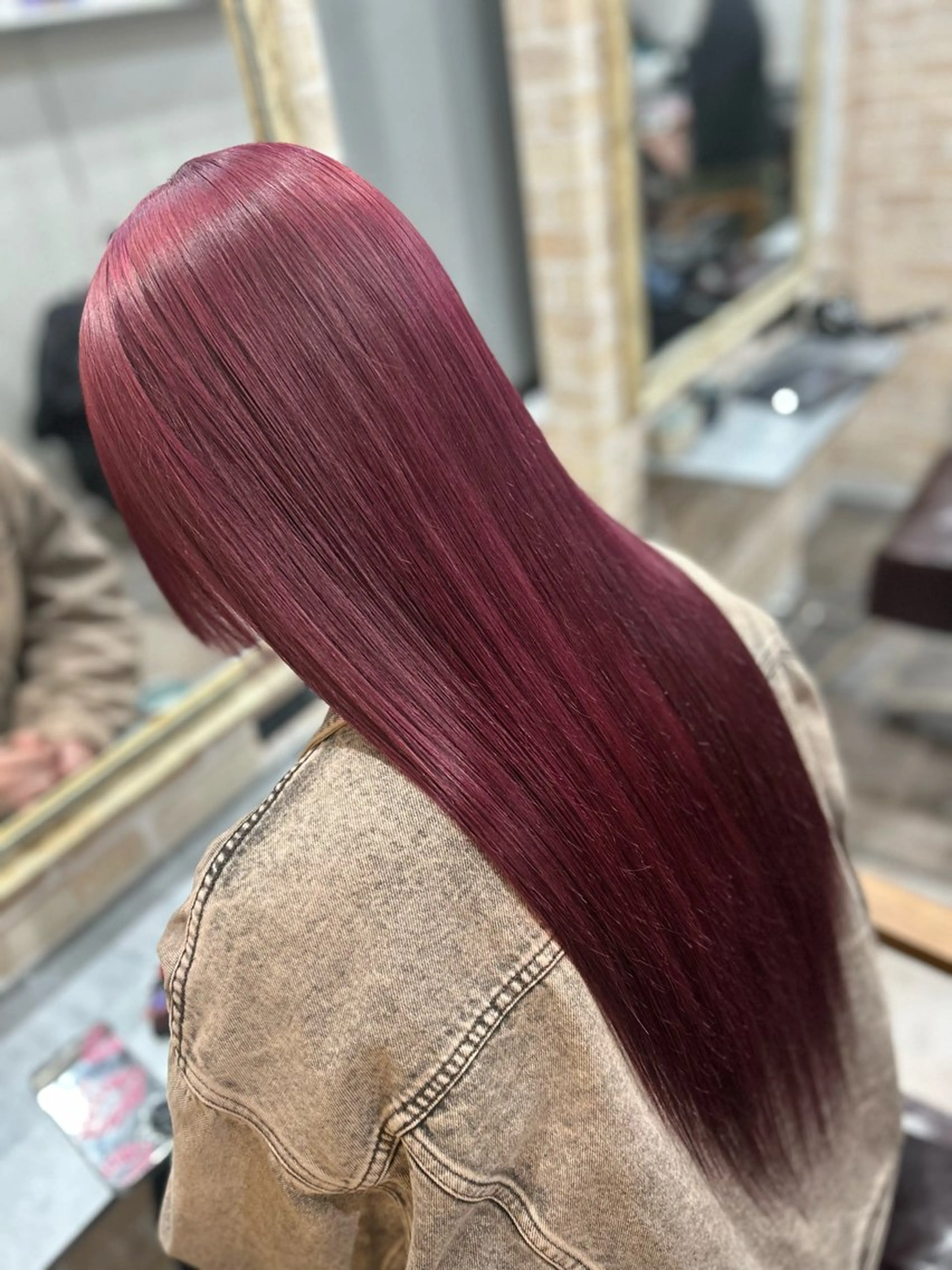 ロング エクステ 成安 雪菜のヘアスタイル