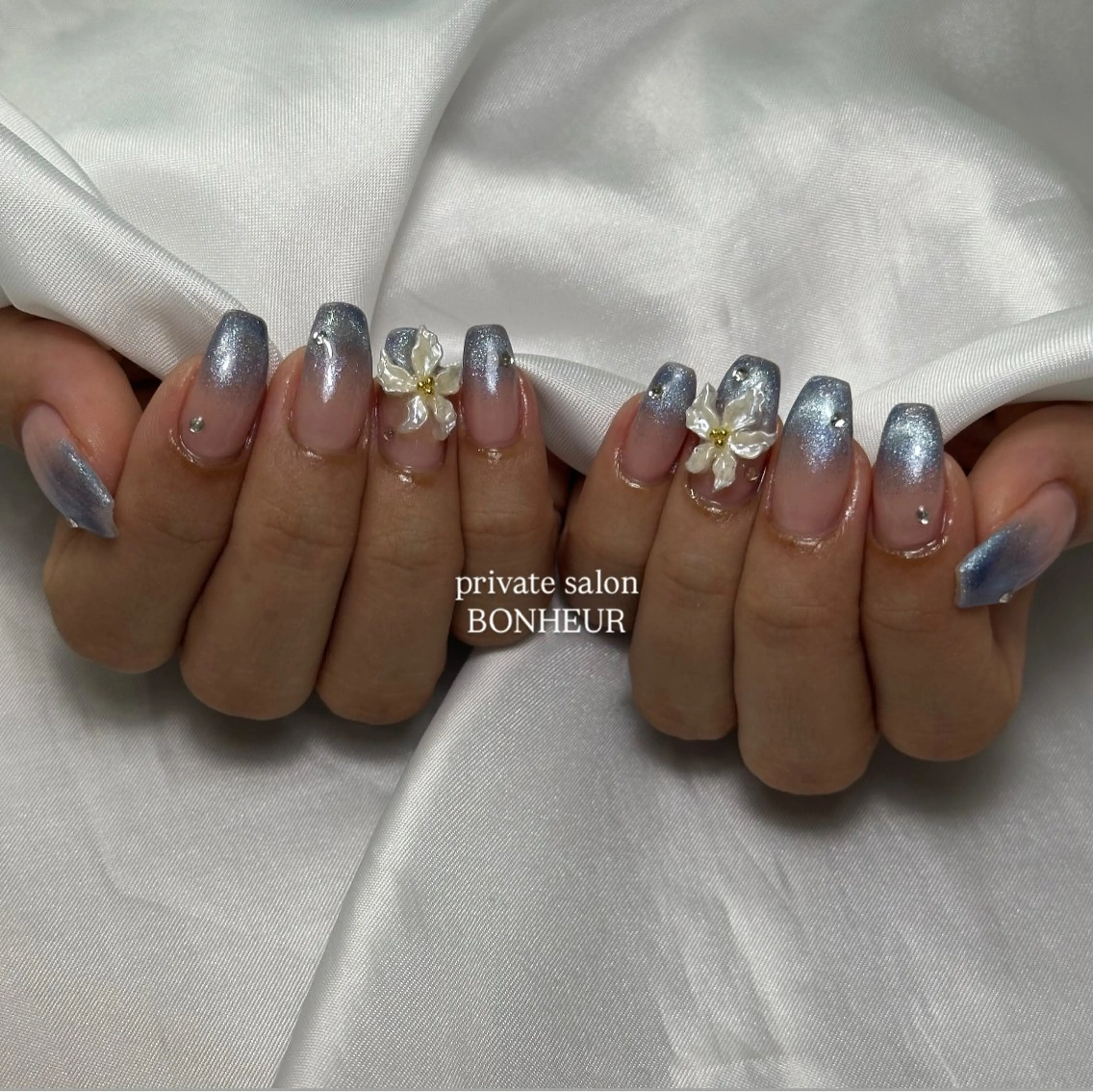 ネイル ハンドネイル BONHEUR Annaのネイルデザイン