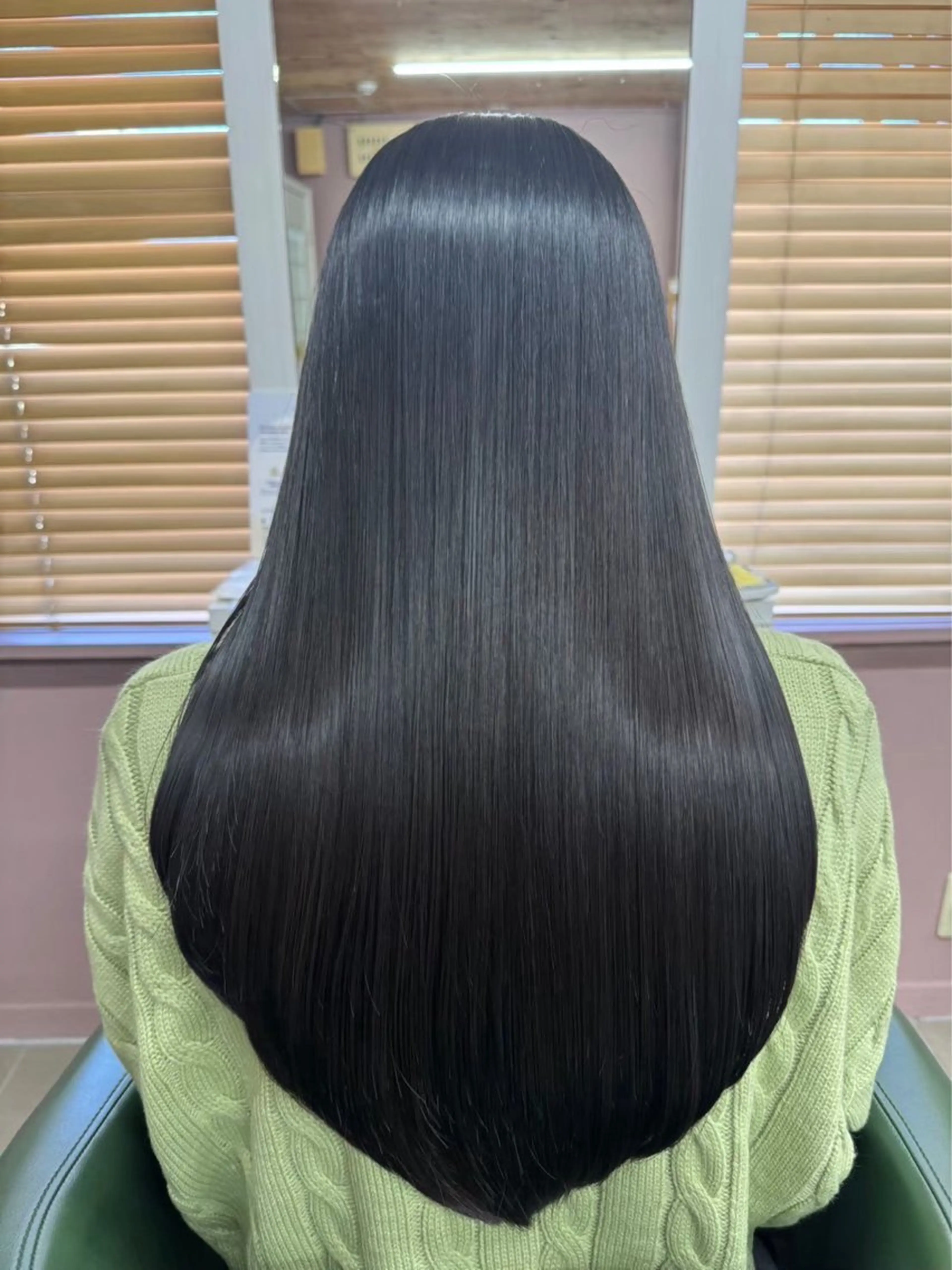 ロング 🪞髪質改善特化🪞 八木沢健汰のヘアスタイル