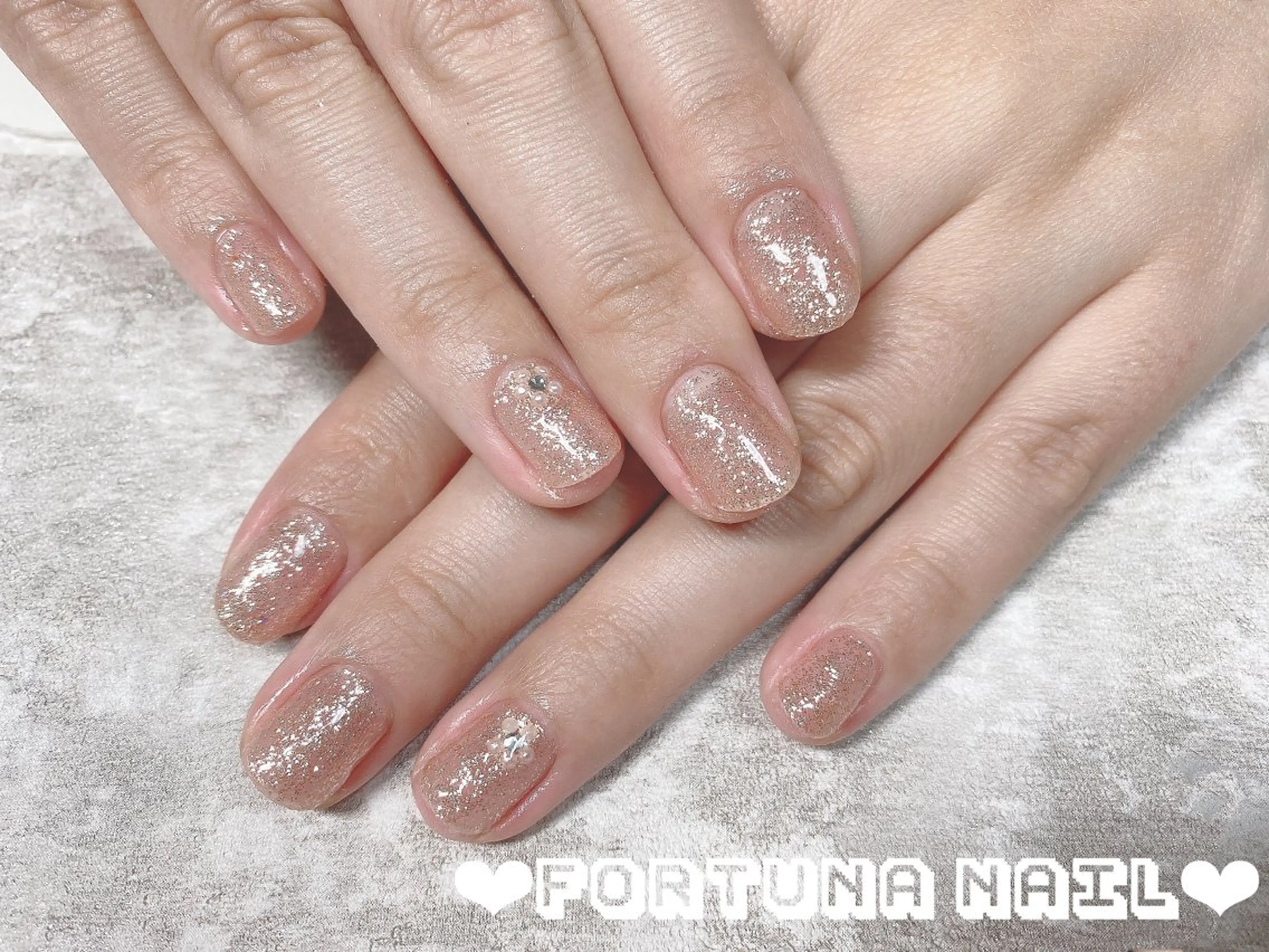 ネイル ハンドネイル ハンドケア Nail •Head スパFortunaのネイルデザイン