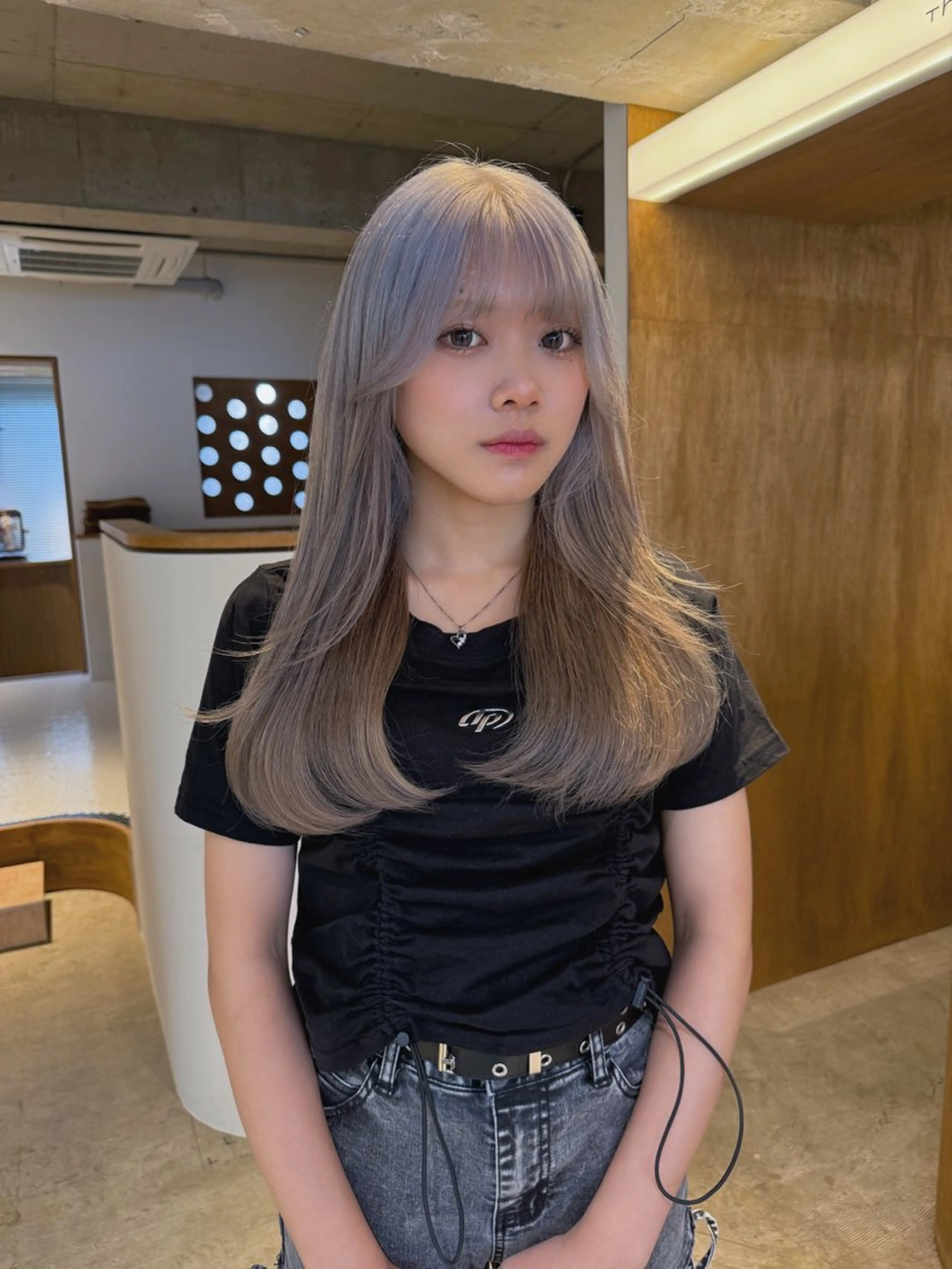 ロング カラー デザインカラー グレージュ miyuki .のヘアスタイル