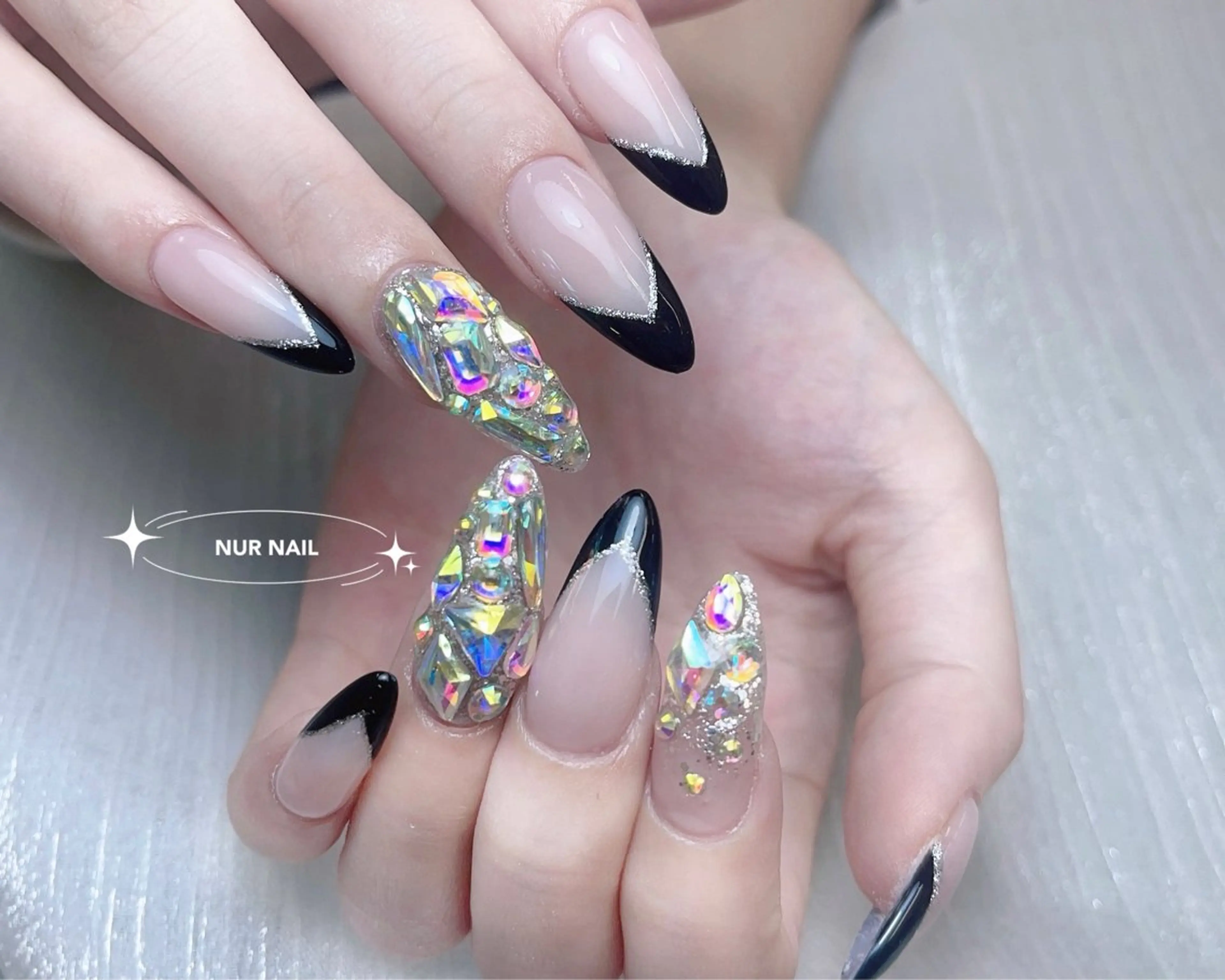 ネイル ハンドネイル ハンドケア RINA 🤍のネイルデザイン