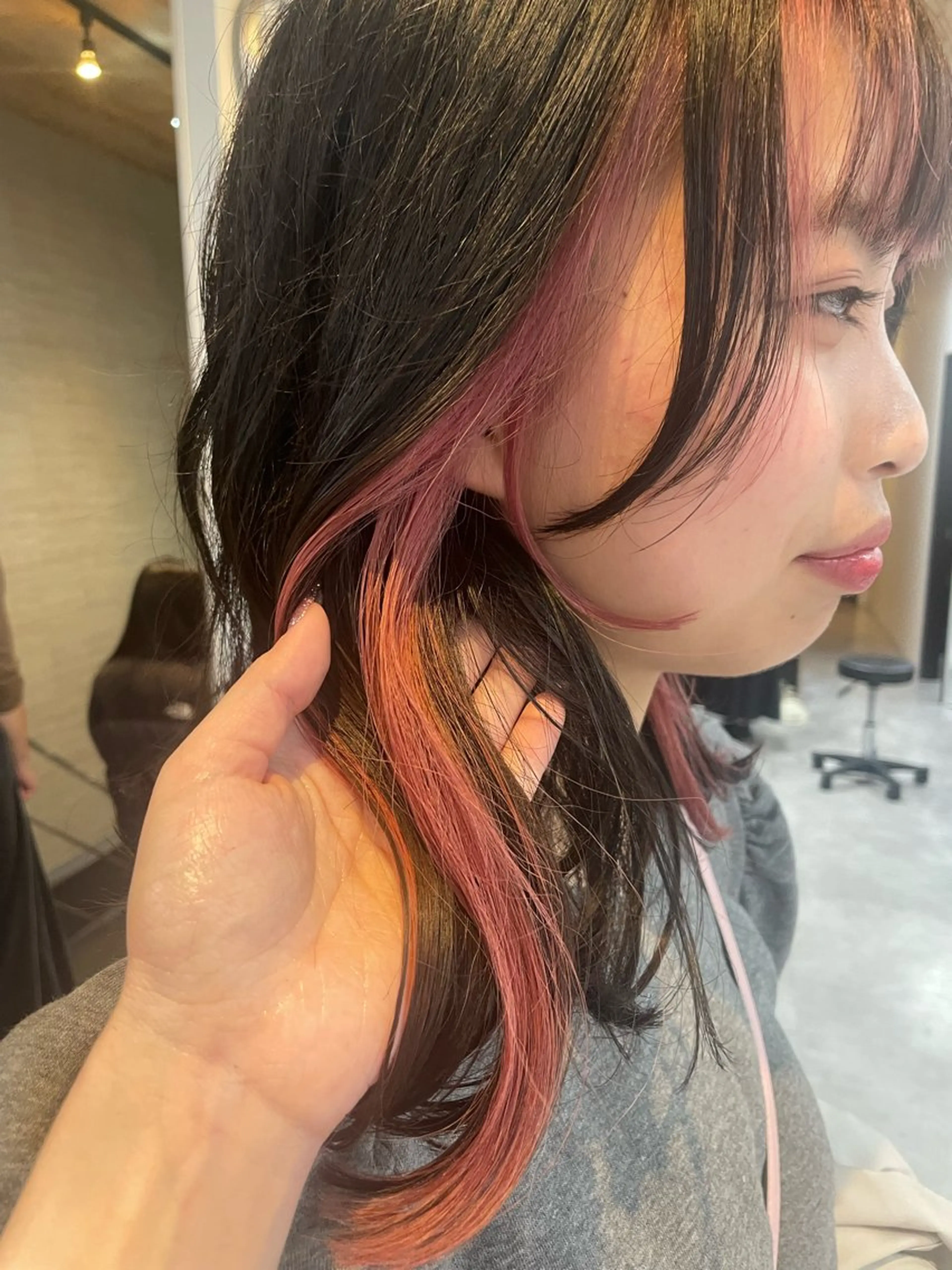 ミディアム カラー 韓国レイヤー/髪質 改善/縮毛🤍吉田のヘアスタイル