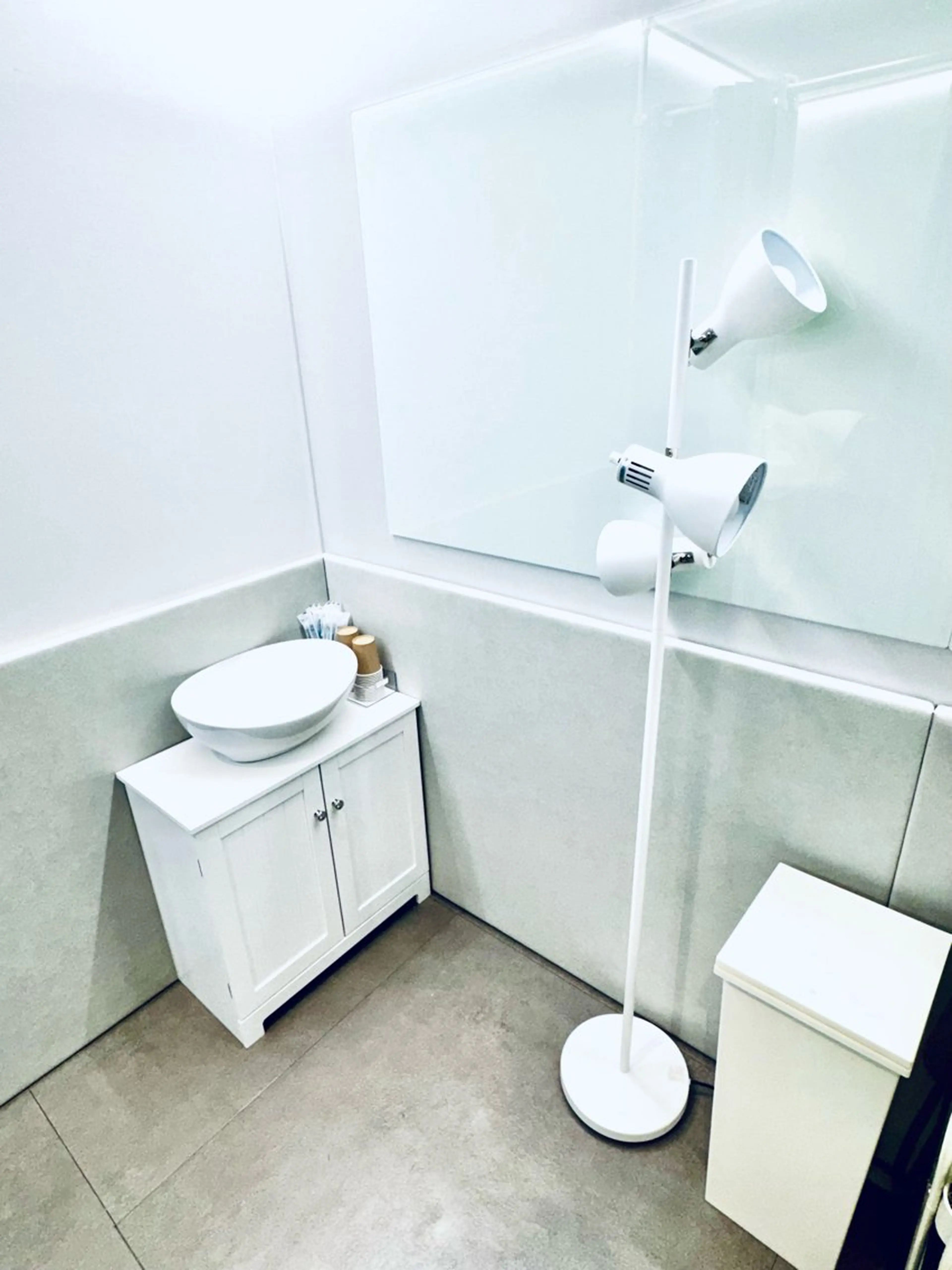 サクッとホワイト所属・セルフホワイトニング 五反田店のその他イメージ