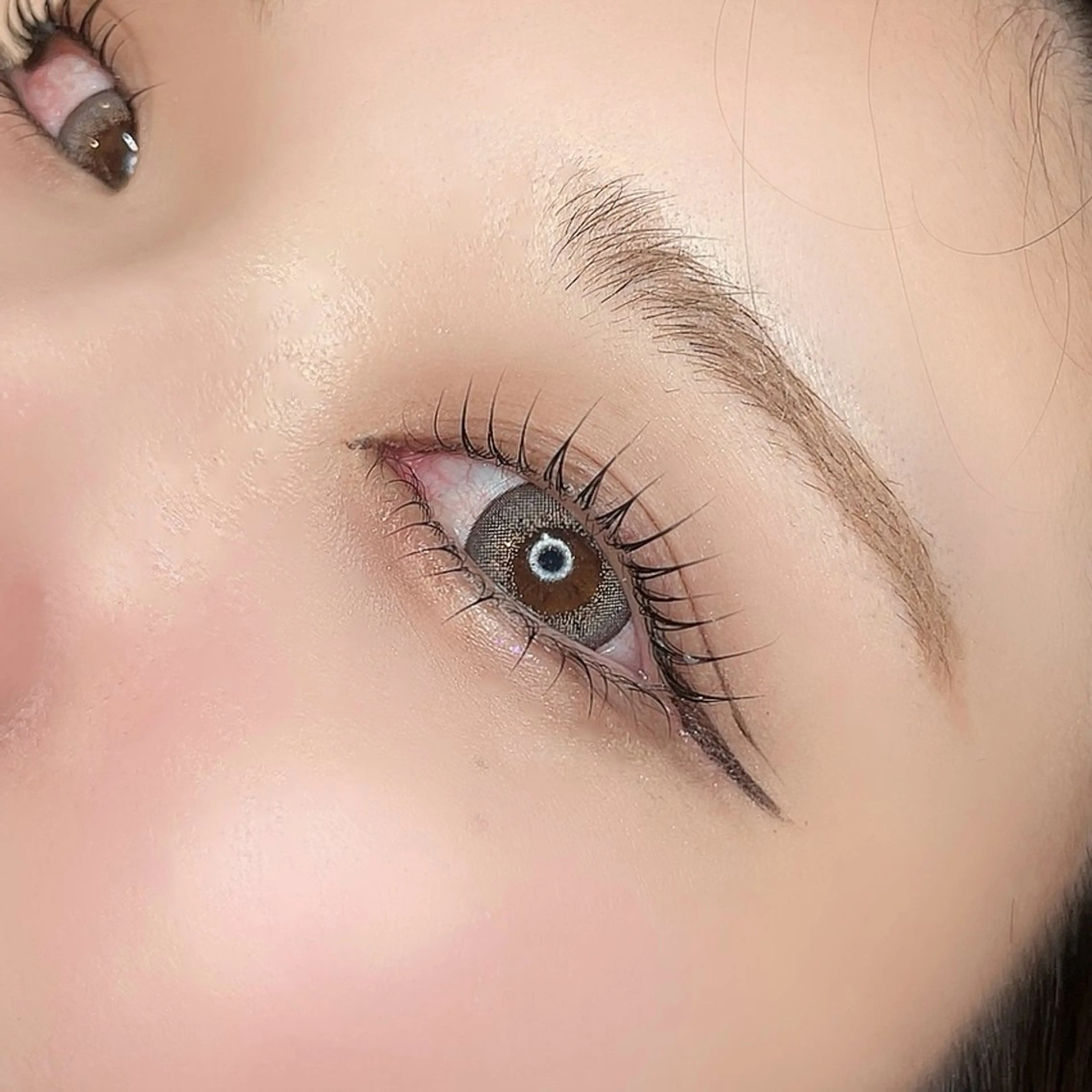 マツエク・マツパ シュモレフェリーク所属・🍑 MOMOのマツエク・マツパデザイン