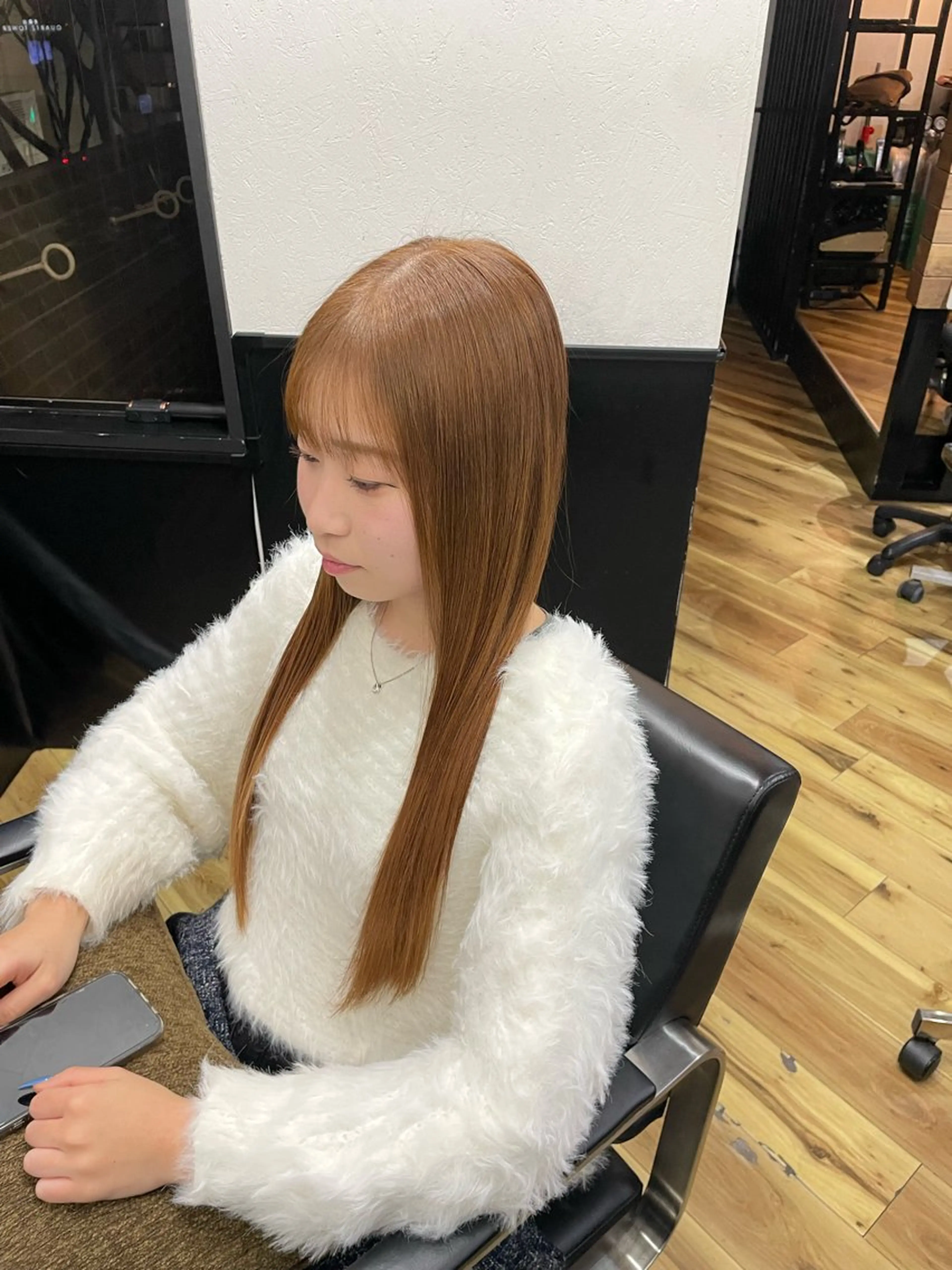 ロング カラー ベージュカラー ヘーゼル LAGUNA 渋谷/Mioのヘアスタイル