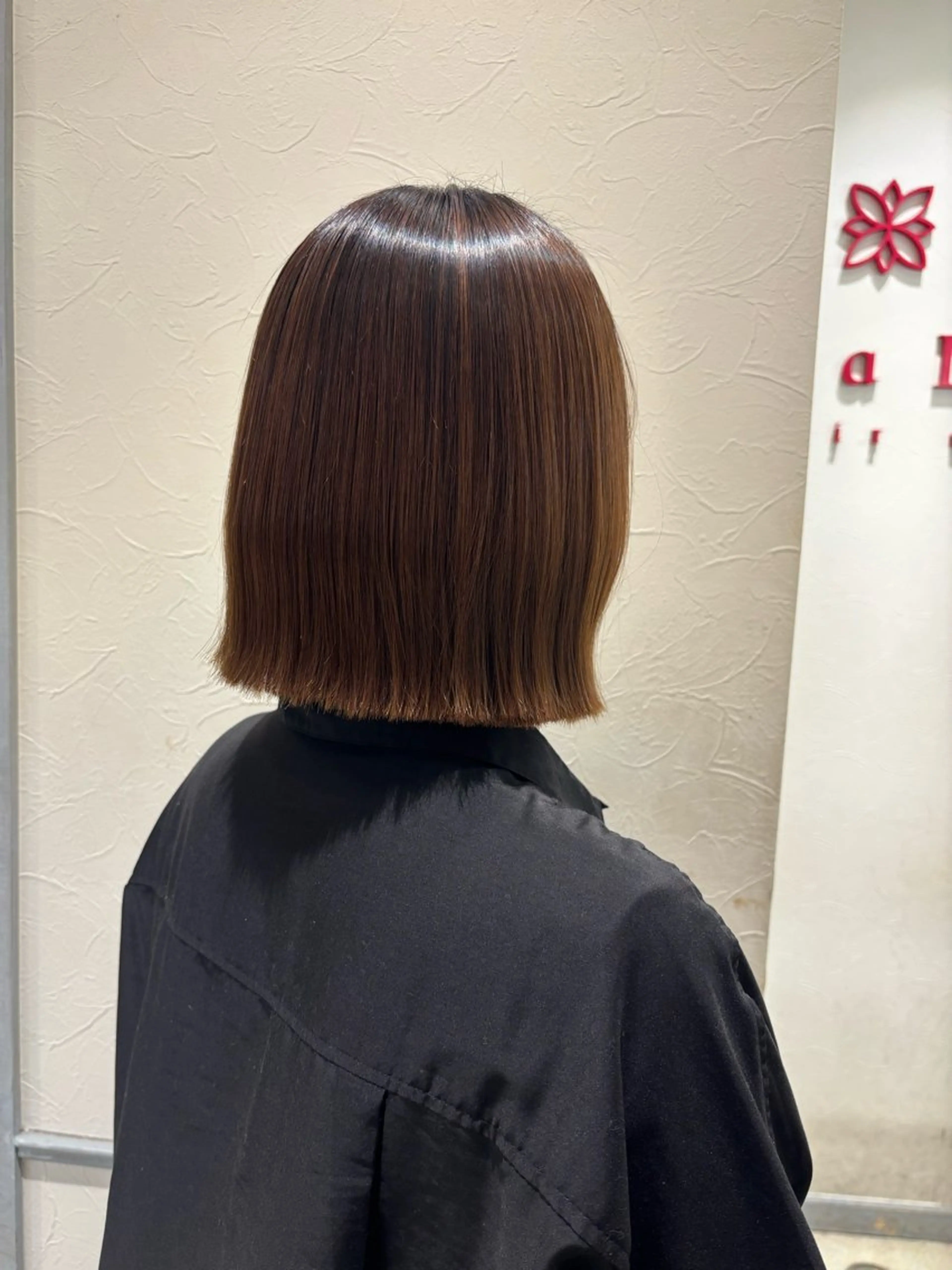 ショート 縮毛矯正 渡邉 結衣のヘアスタイル