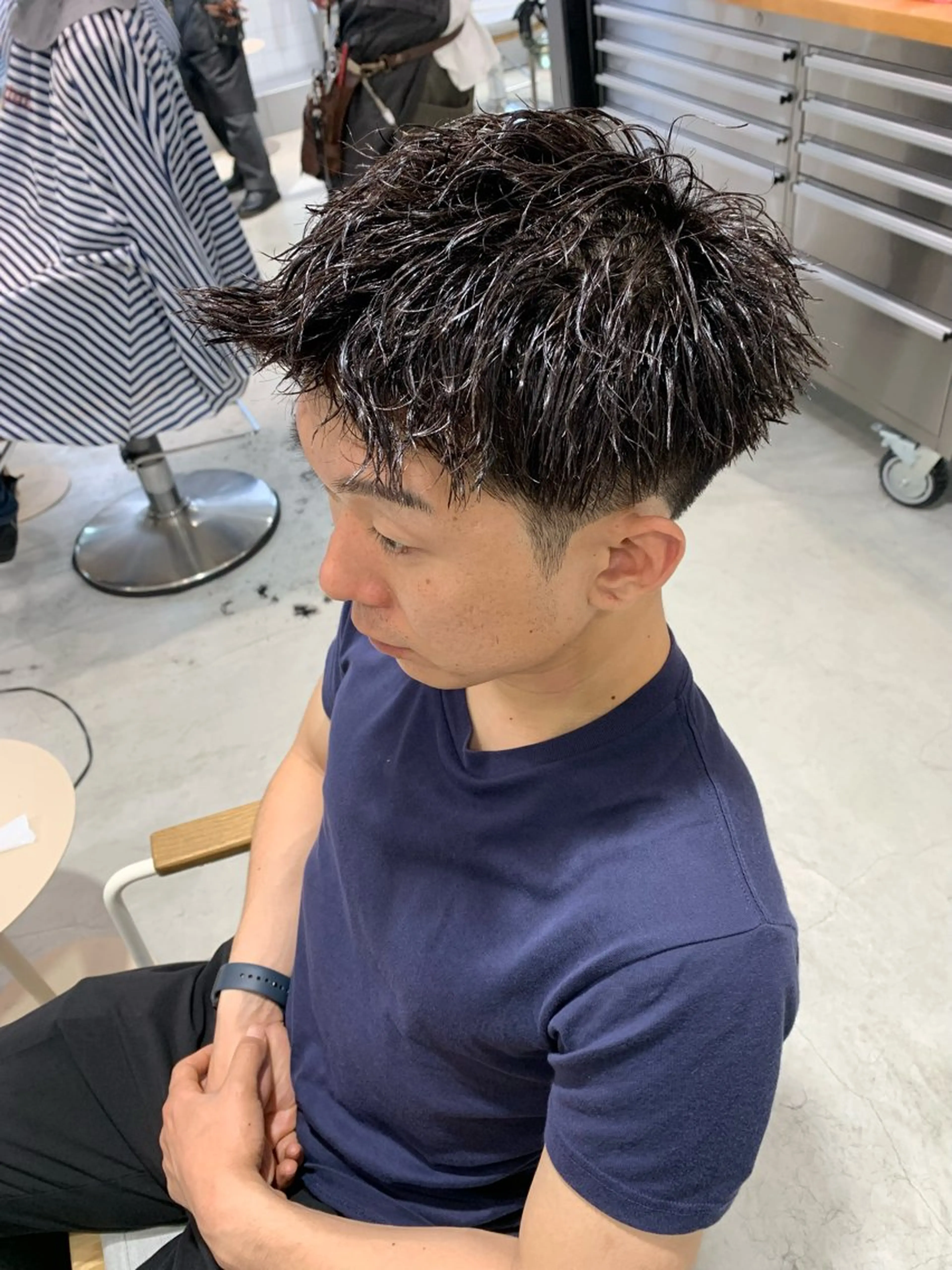 ショート パーマ メンズ ショートヘア カット パーマ フェードカット/メン ズパーマ/森巧真のヘアスタイル