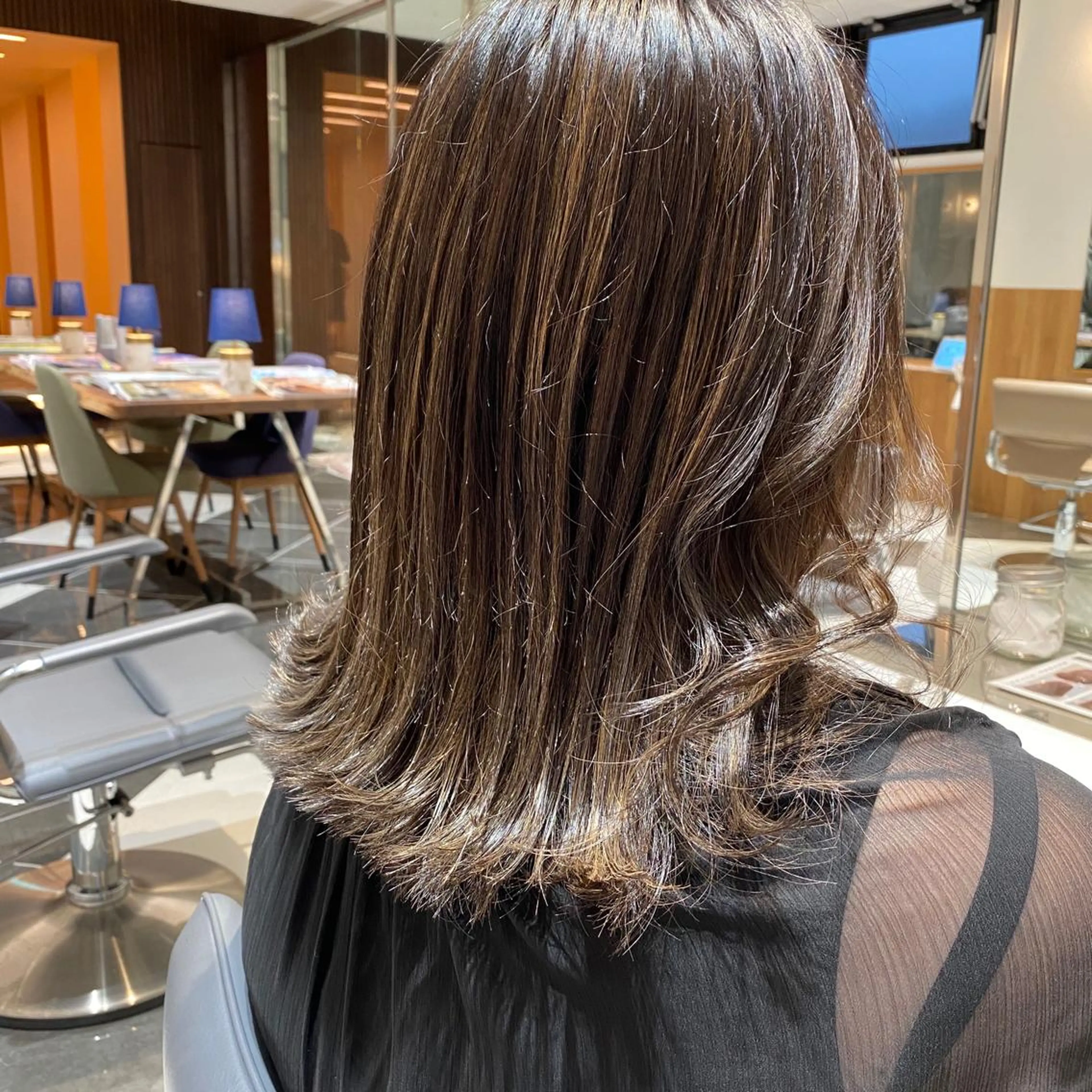 セミロング カラー ベージュカラー グレージュ ハイライトカラー 3Dハイライト ハイライト ボブ/ハイトーン 立川loose 下田のヘアスタイル