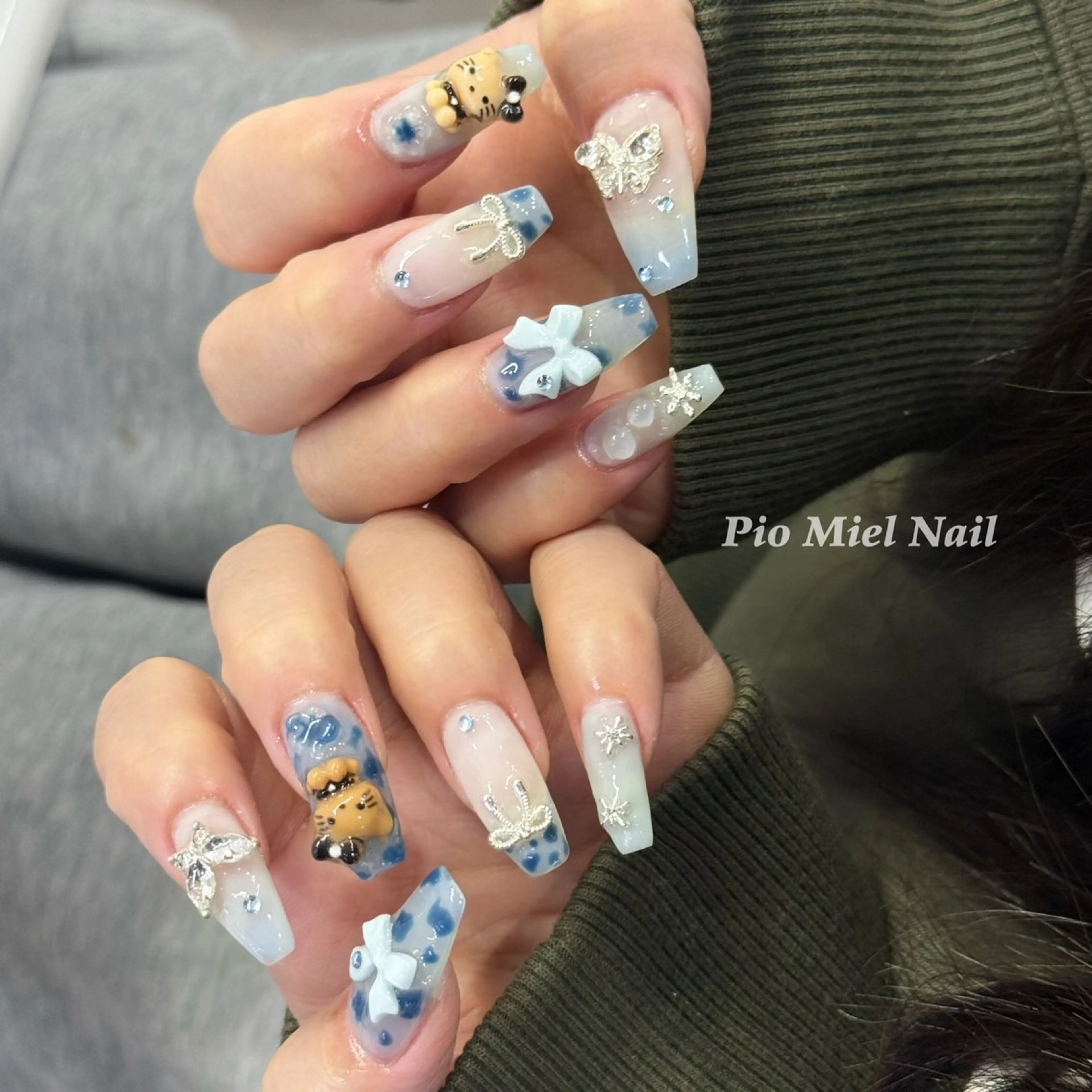 ネイル フレンチネイル 韓国ネイル マグネットネイル ニュアンスネイル ワンカラーネイル ハンドネイル Pio Mielのネイルデザイン