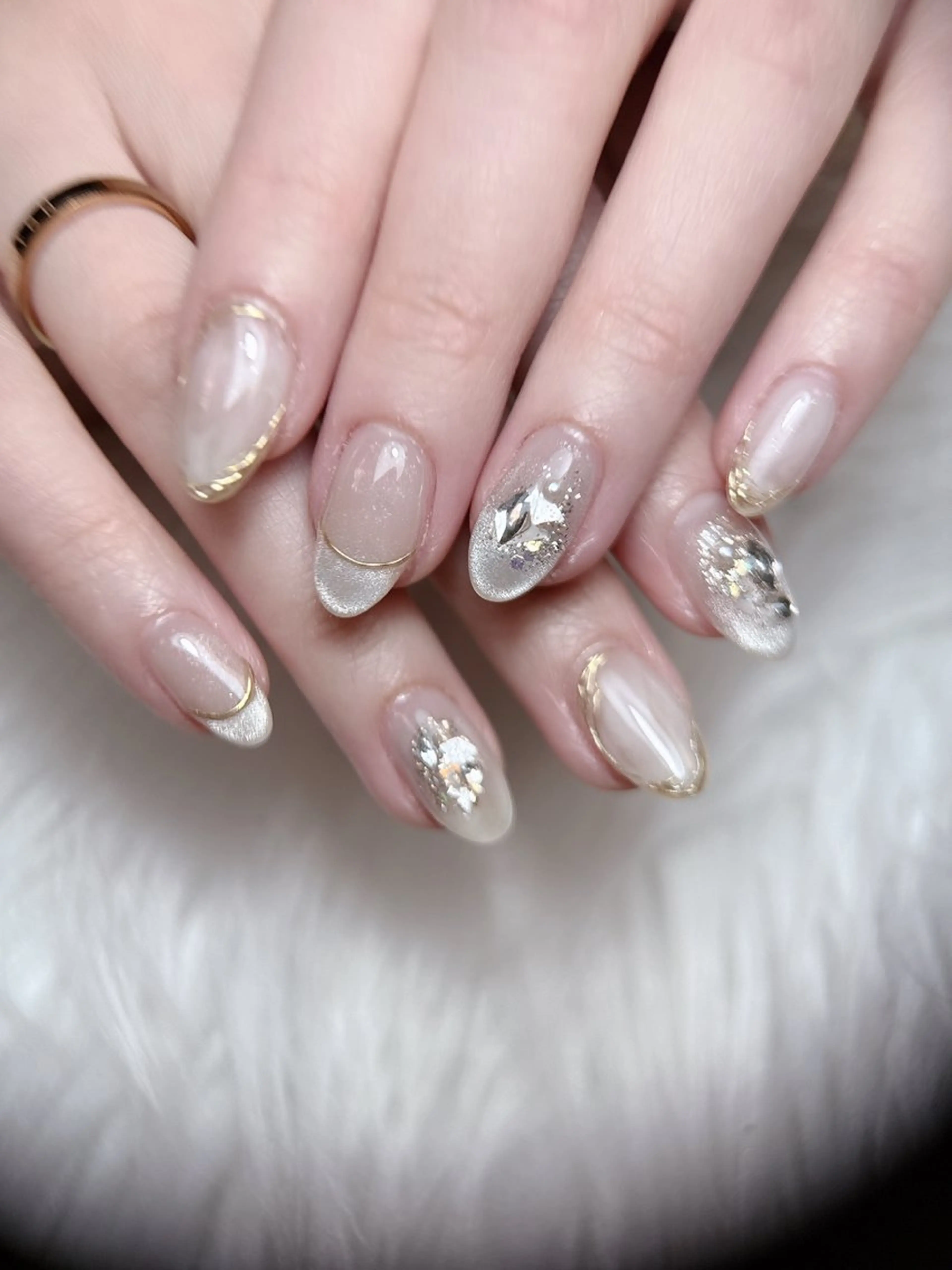 ネイル チークネイル キラキラネイル 韓国ネイル マグネットネイル ピンク ハンドネイル Vp ネイルのネイルデザイン