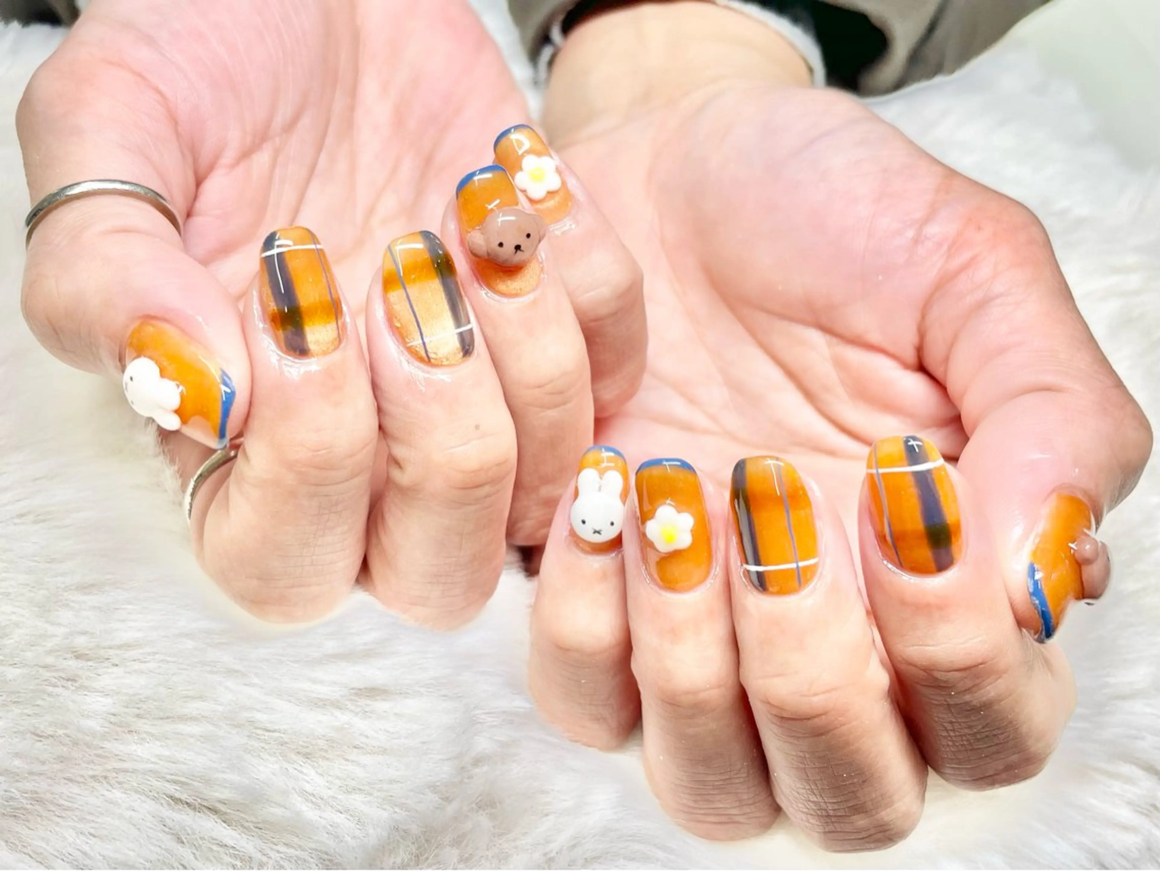 ネイル FILL nail古河店所属・FILL nail SHIORIのネイルデザイン