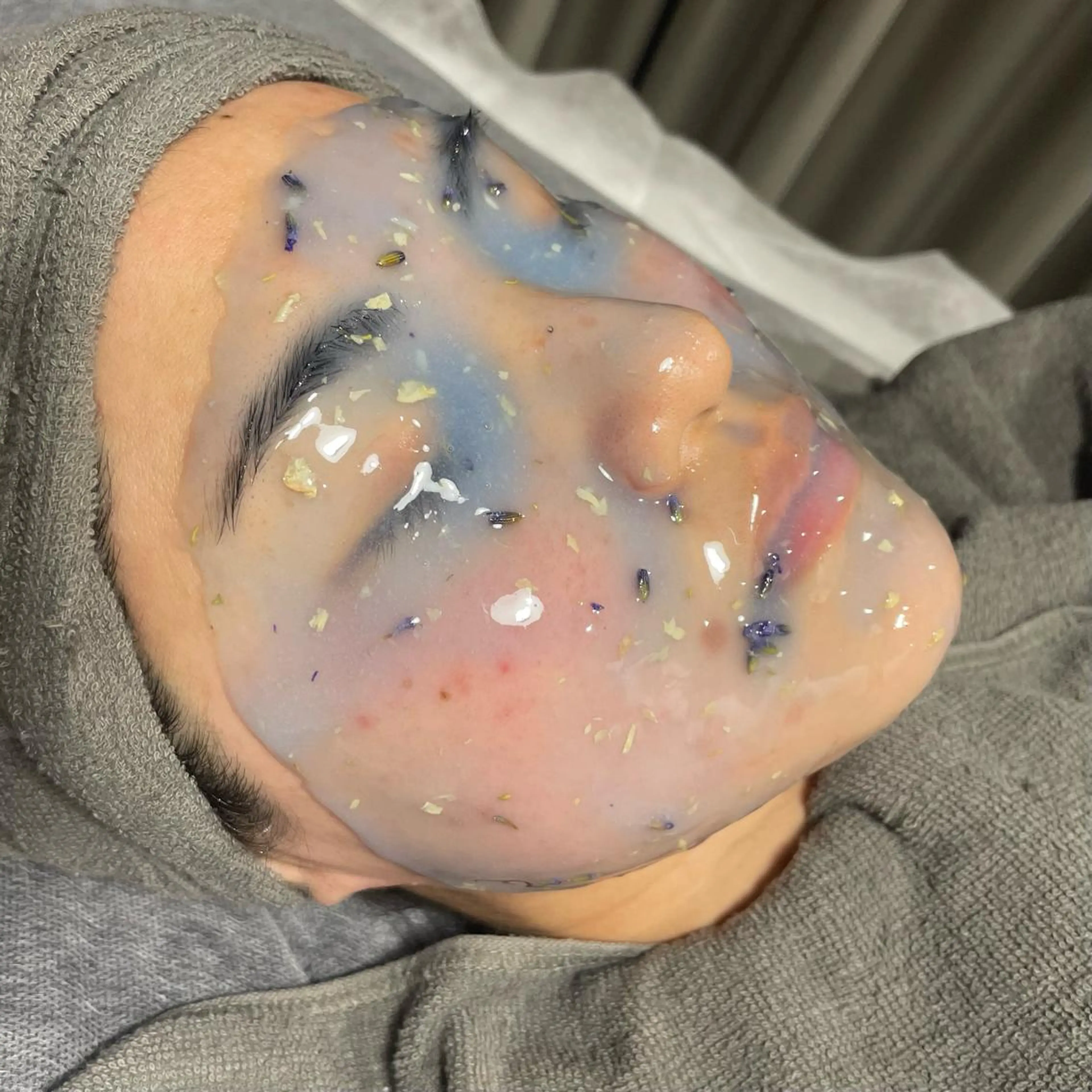 全顔フェイシャルワックス+選べるパック（ハイドロジェリーマスク）の写真