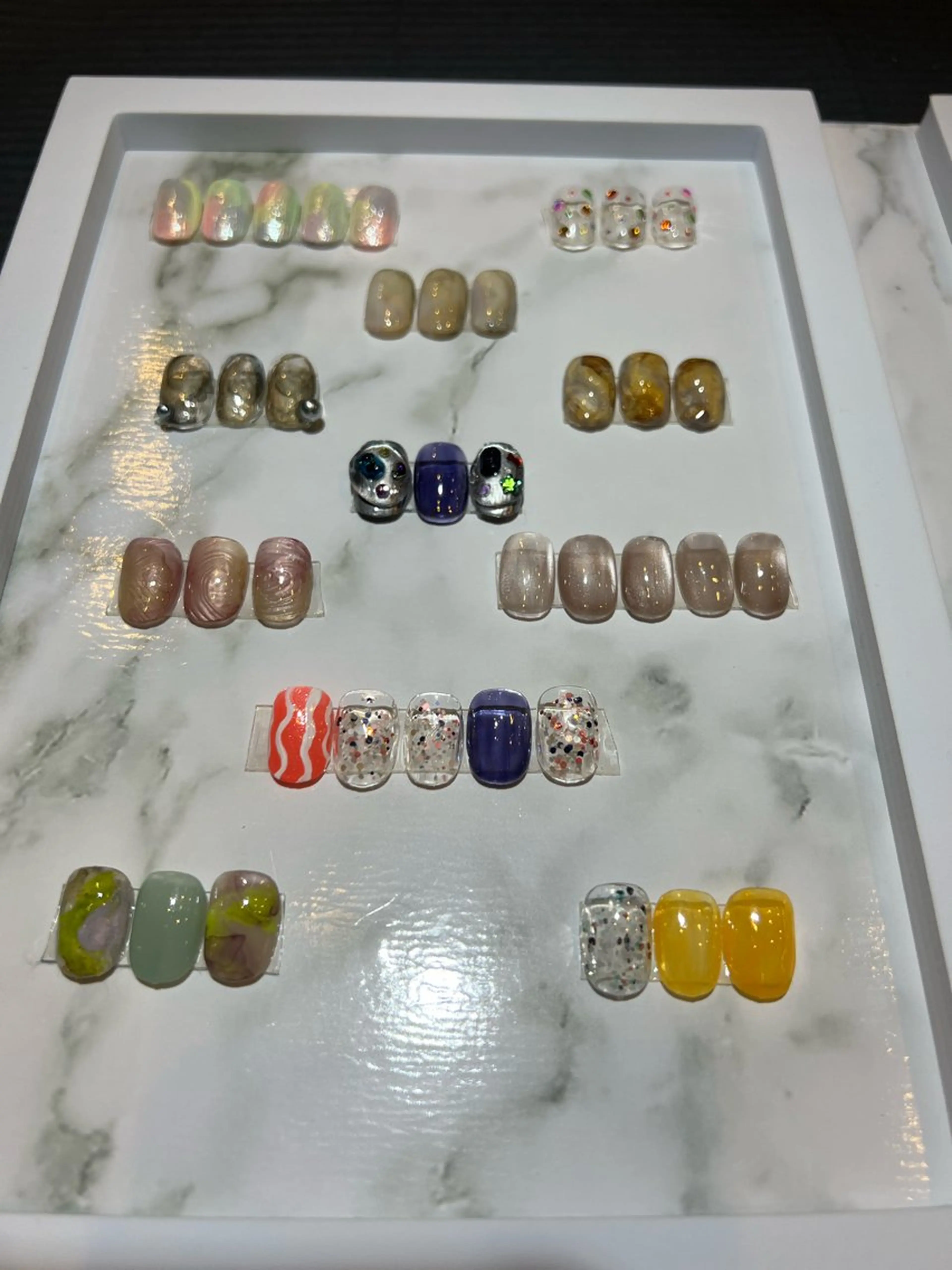 ネイル HuncH【ハンチ】 horoiwaのネイルデザイン