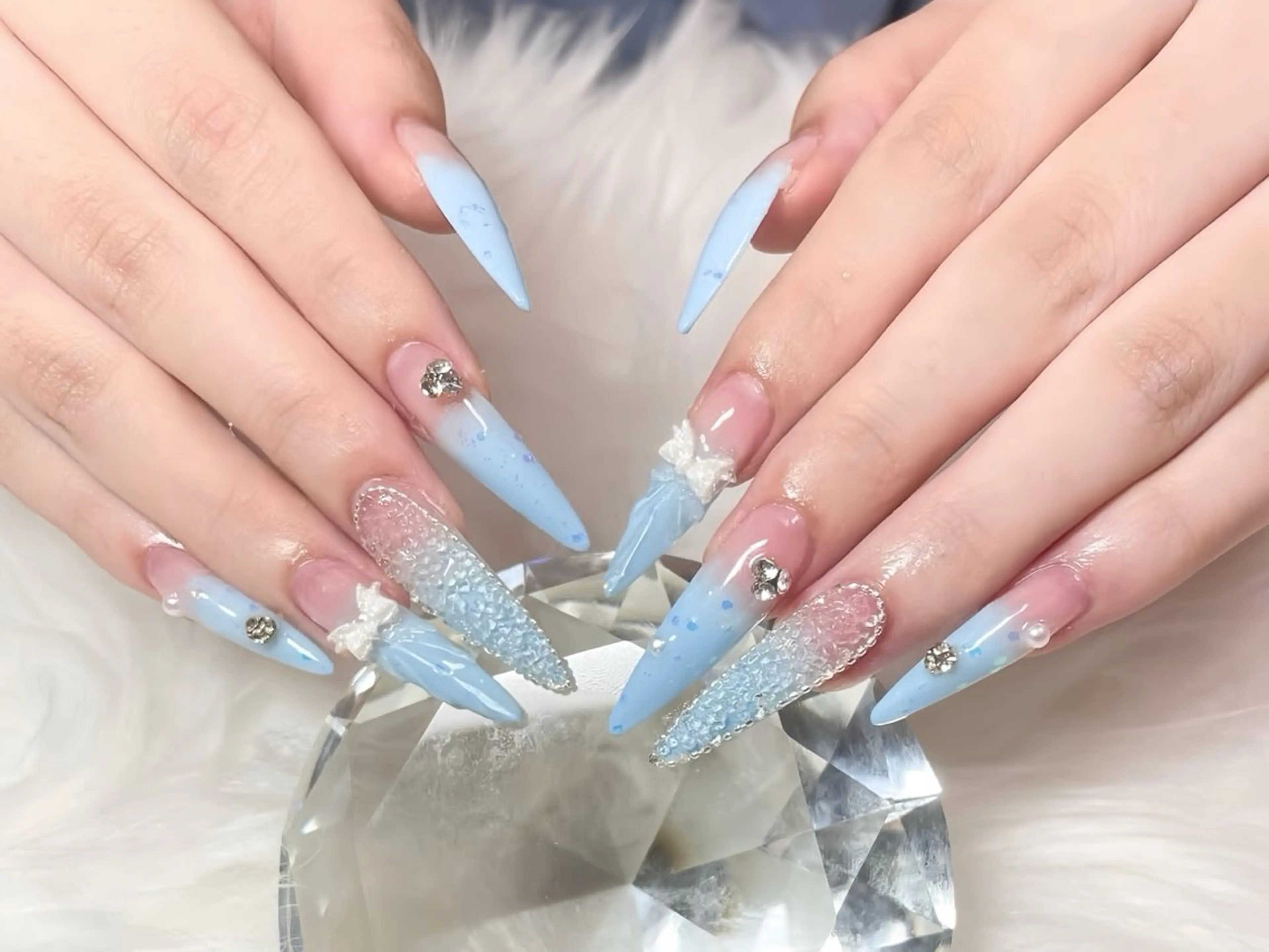 ネイル アートネイル ジェルネイル ネイルチップ ハンドネイル Rin Nail 新大久保店のネイルデザイン