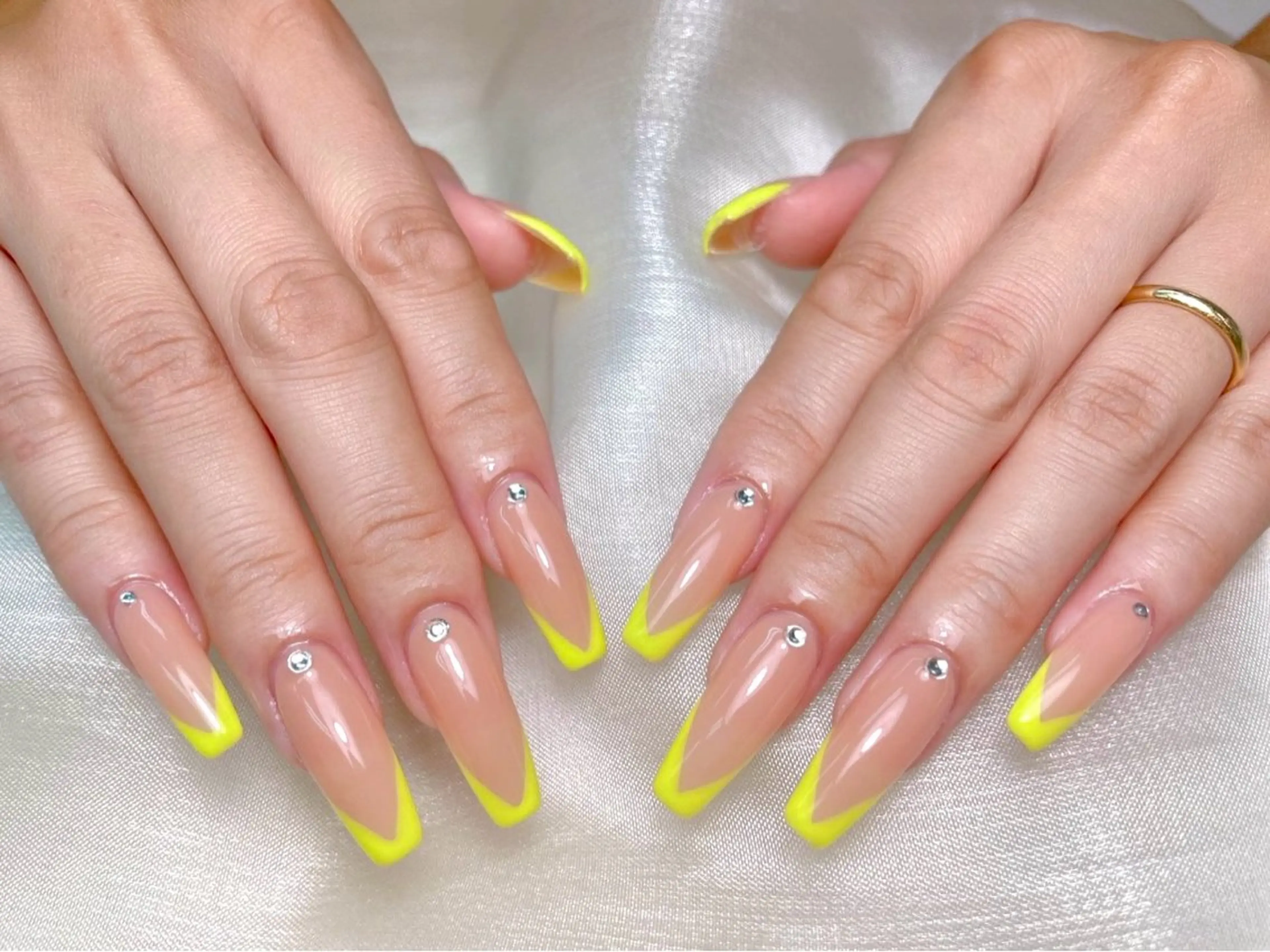 【ハンド】🩷チップスカルプフレンチベースあり🩷フレンチならなんでもokロス発高級チップの写真