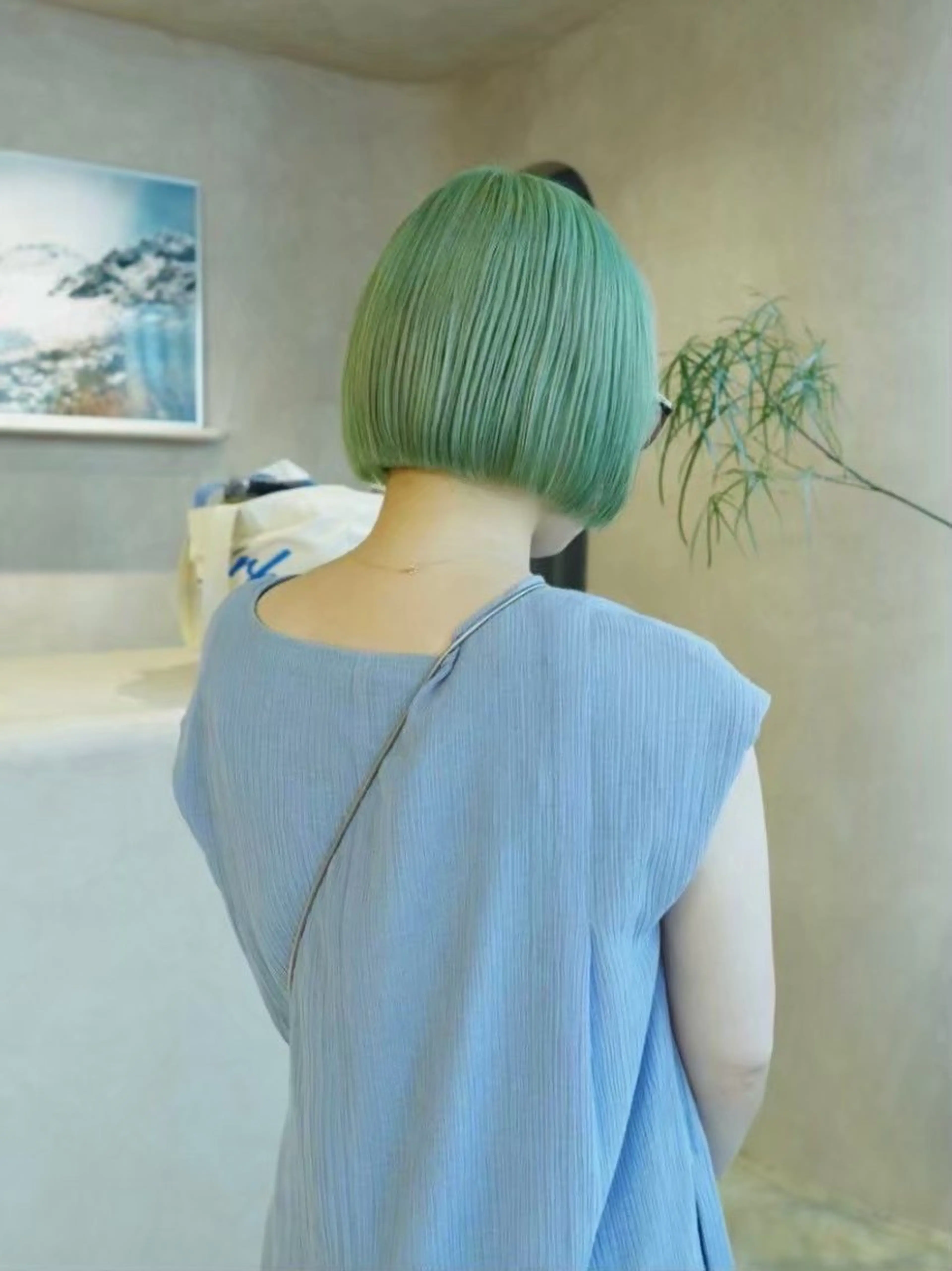 ショート カラー ブリーチ Bërg所属・Bërg kiraのヘアスタイル