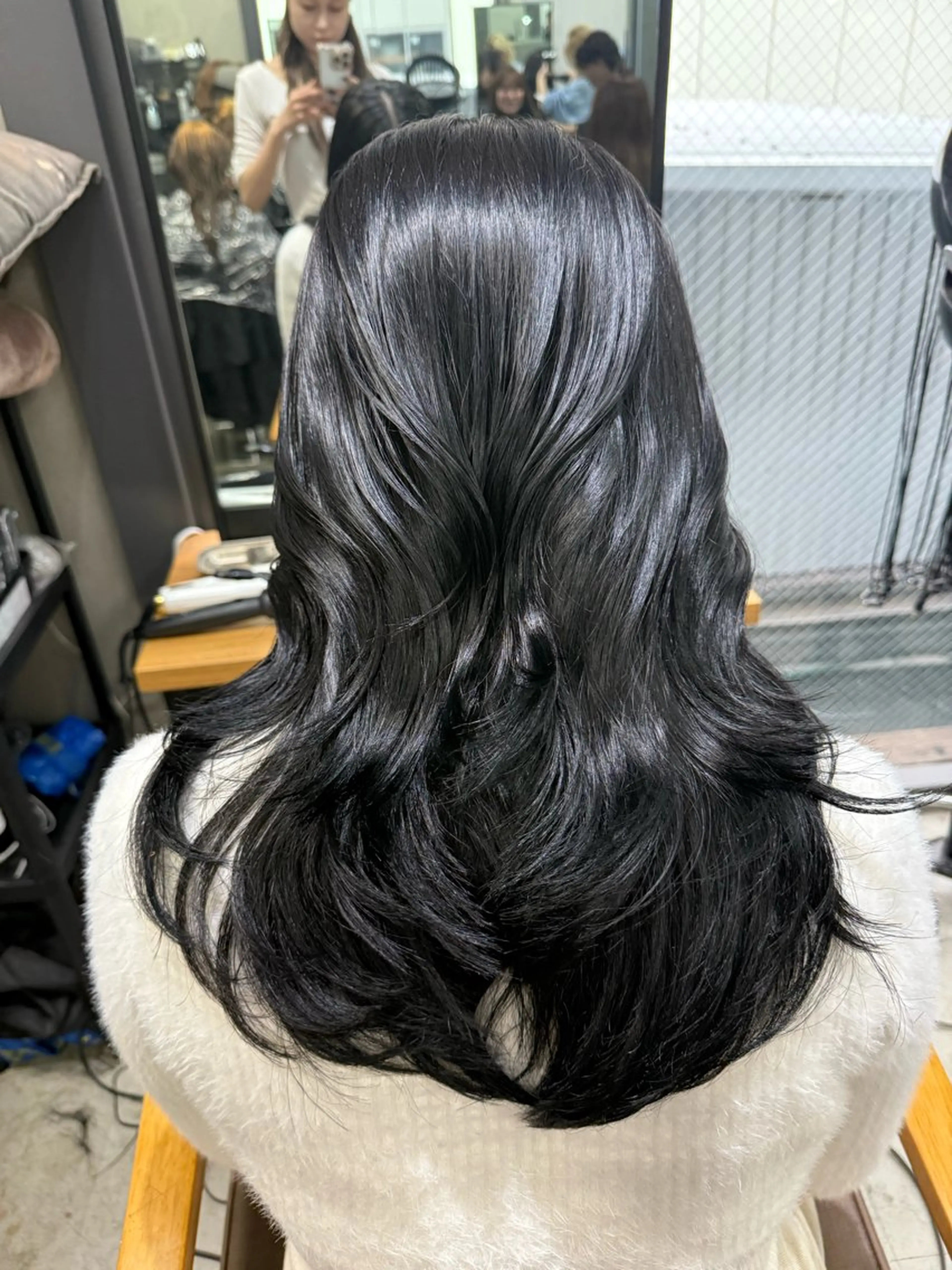 ロング カラー レイヤーカット AIRI layer cut hairのヘアスタイル