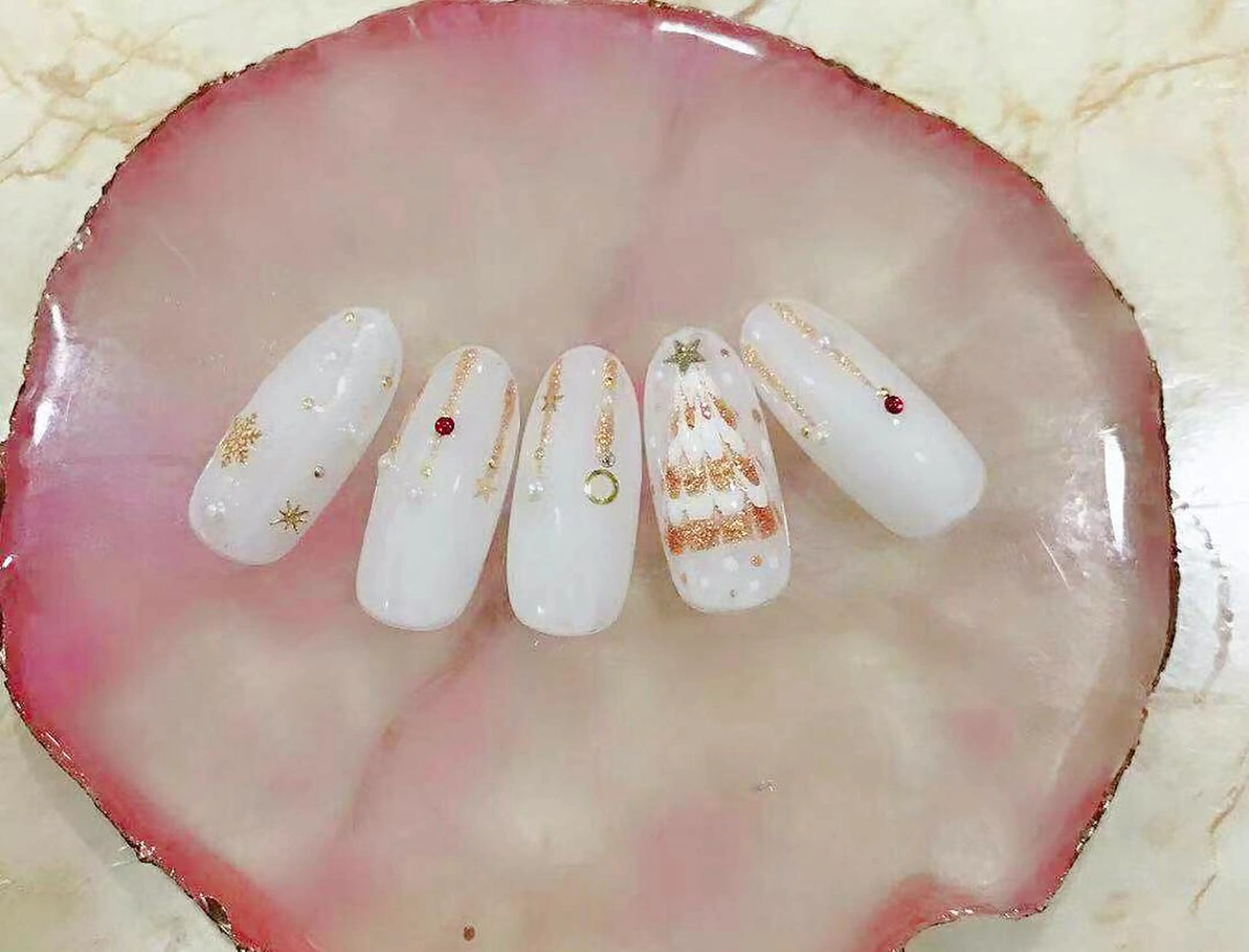 ネイル AB マツエクネイルサロンのネイルデザイン