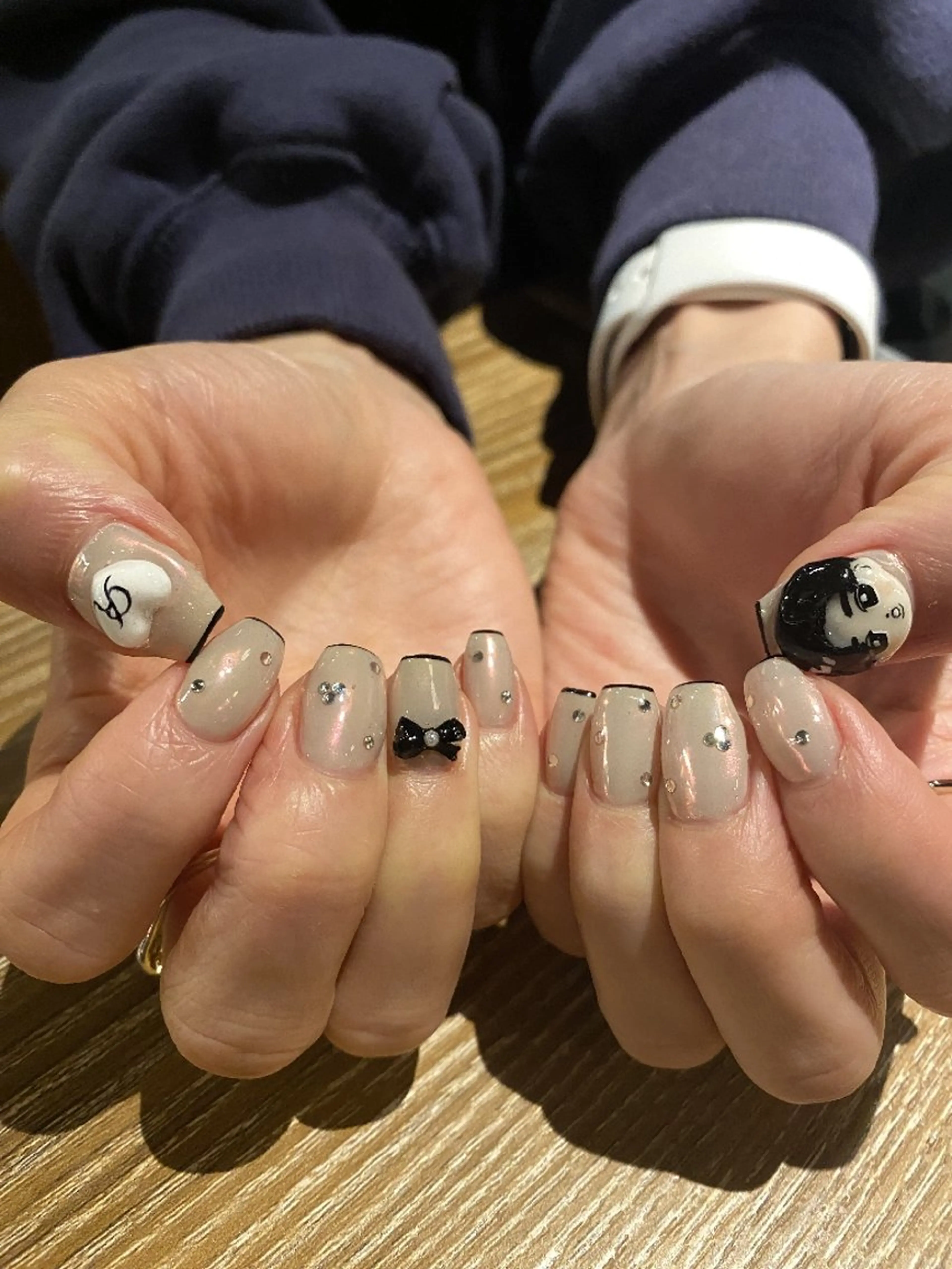 ネイル 春ネイル 夏ネイル ハンドネイル 13日3980円‼️ マグもデザインも◎のネイルデザイン