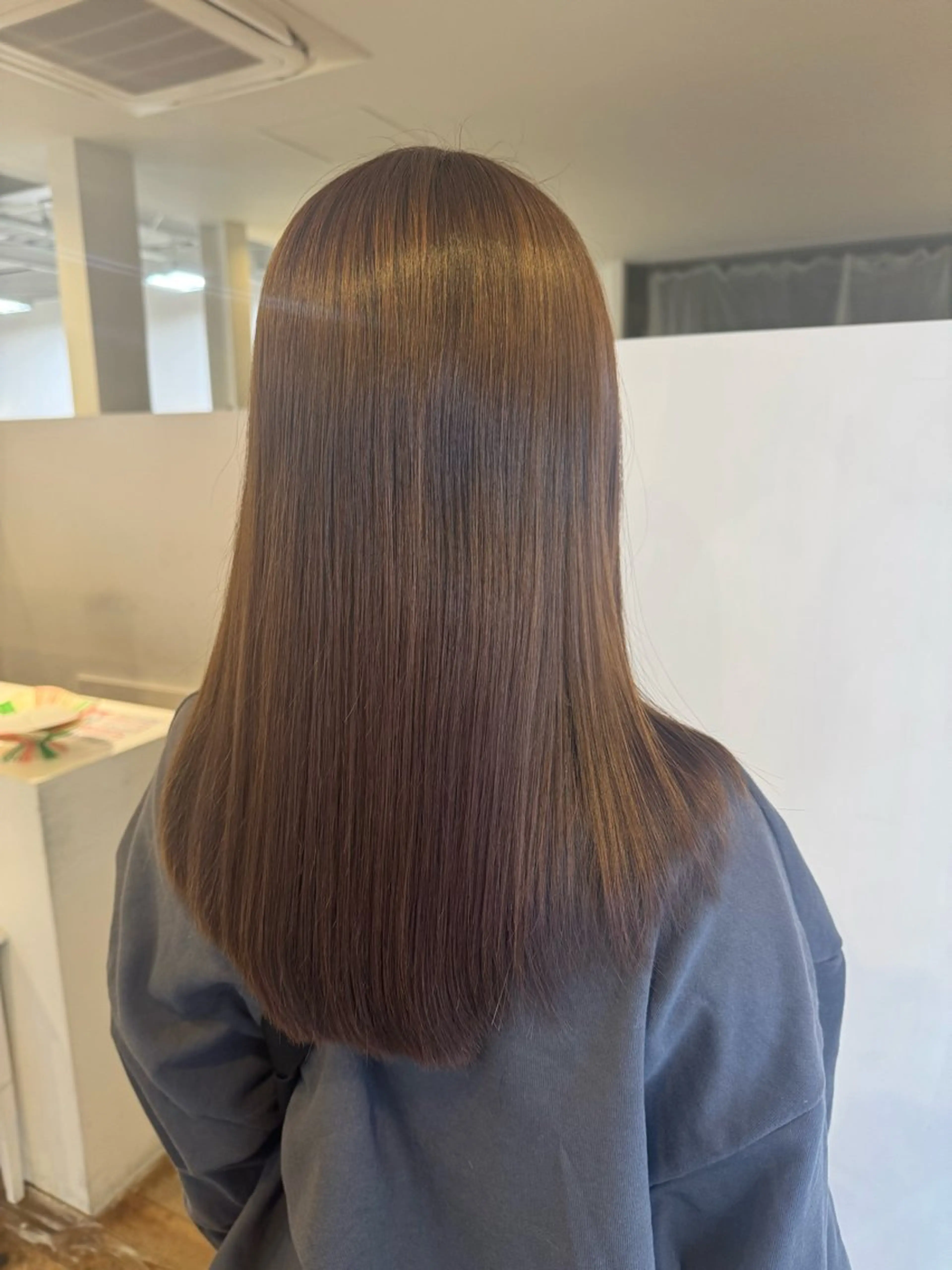 セミロング 髪質改善 カット 縮毛矯正 【YOKE】　西田 乃那のヘアスタイル