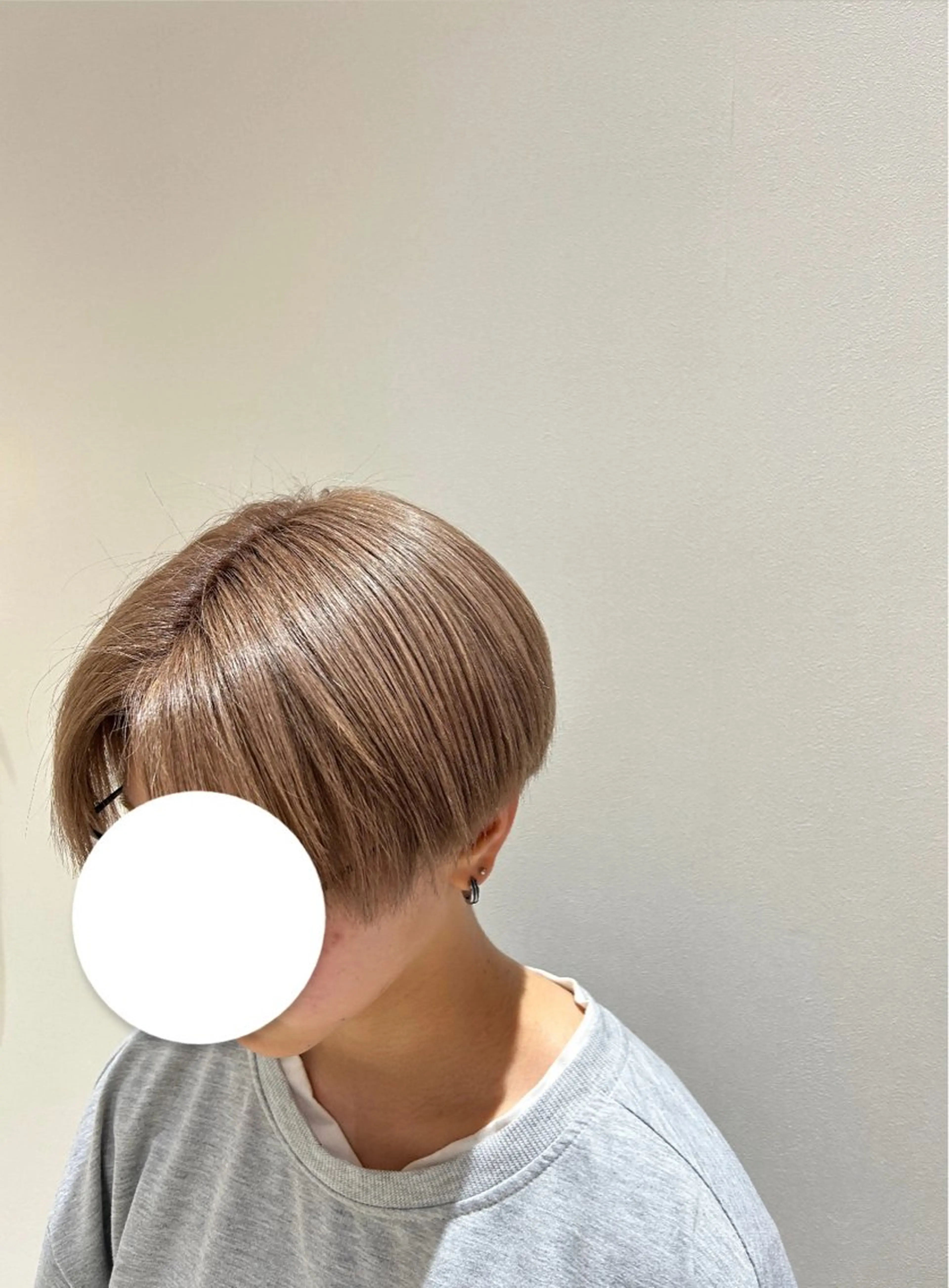 カラー ブリーチ ヘアカラー 清宮 小桃のヘアスタイル