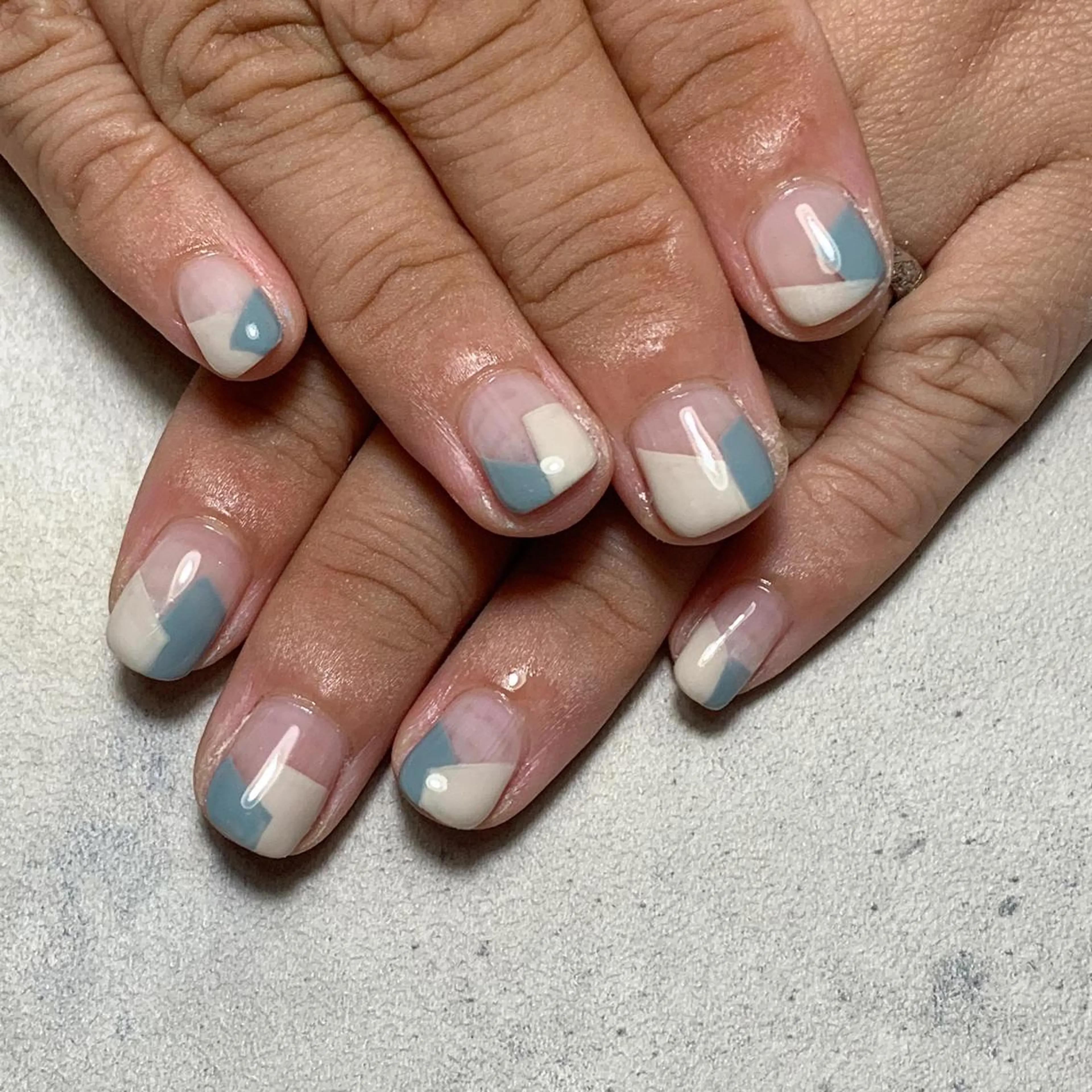 ネイル atelier　FIORITURA所属・FIORITURA aiのネイルデザイン