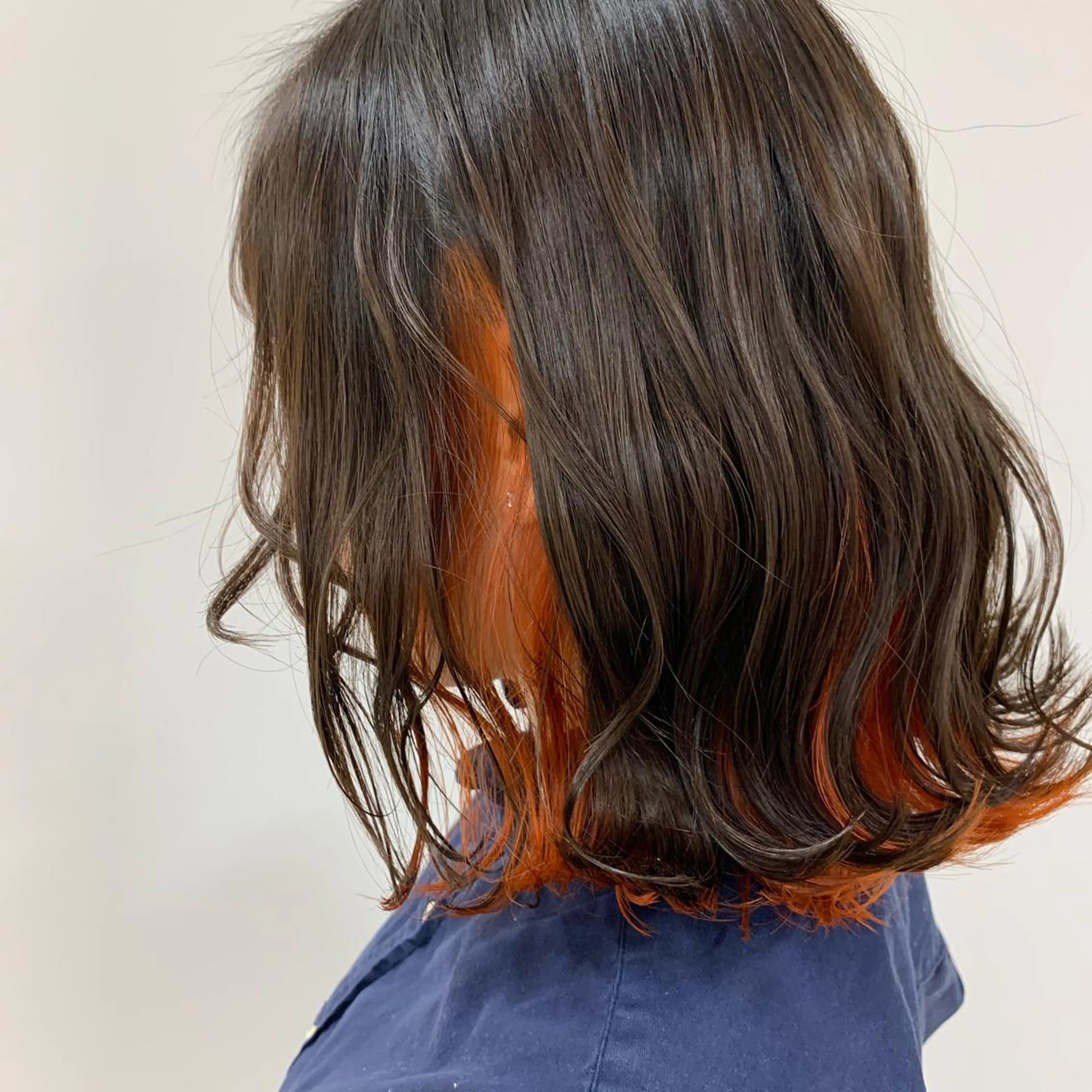 ミディアム カラー ヘアカラー トリートメント ヘアセット ハイトーン/ウルフ /レイヤー/坂野幸伸のヘアスタイル