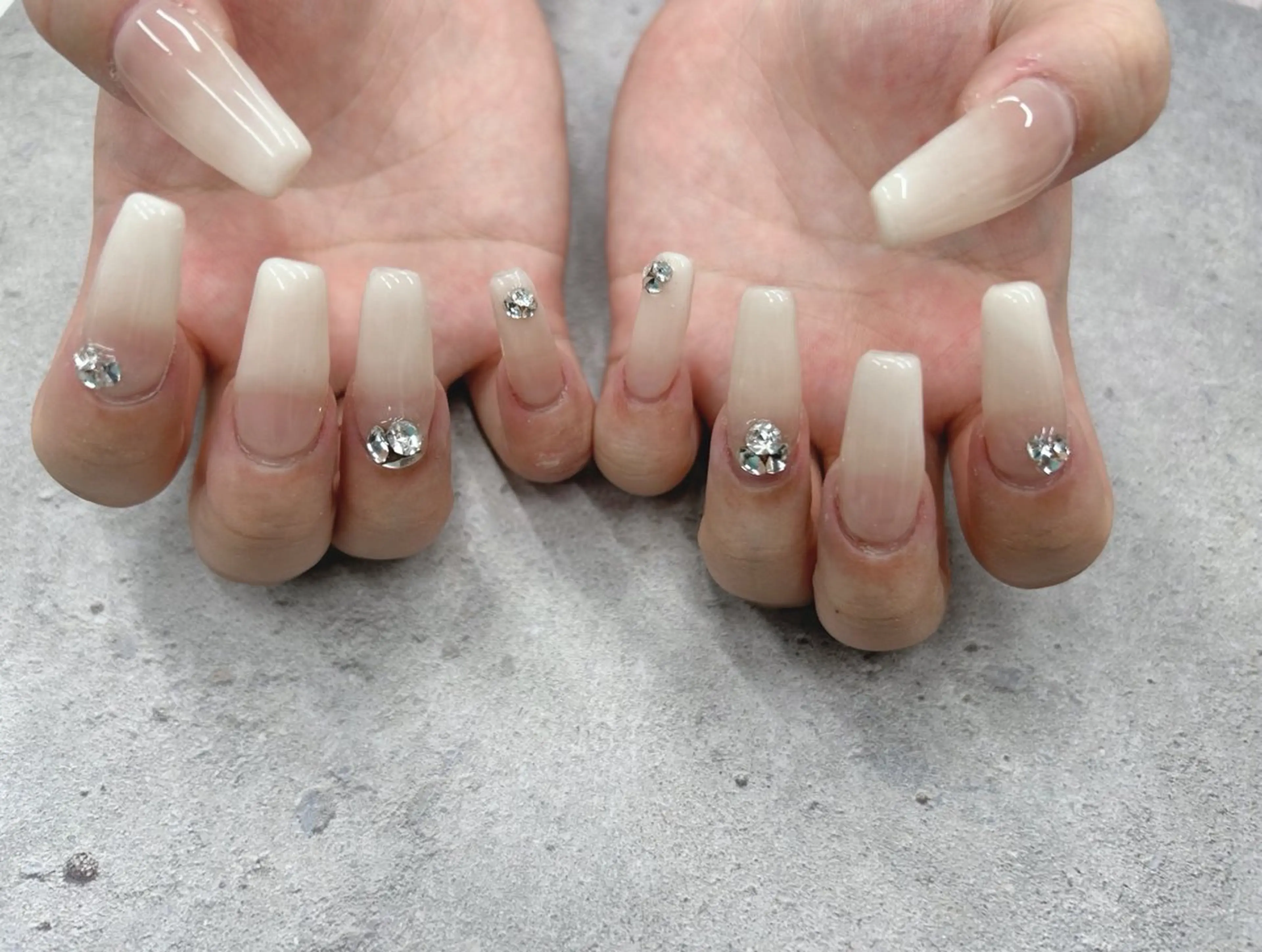 ネイル ハンドネイル Nail Salon agré所属・agré ネイルサロン　アグレのネイルデザイン