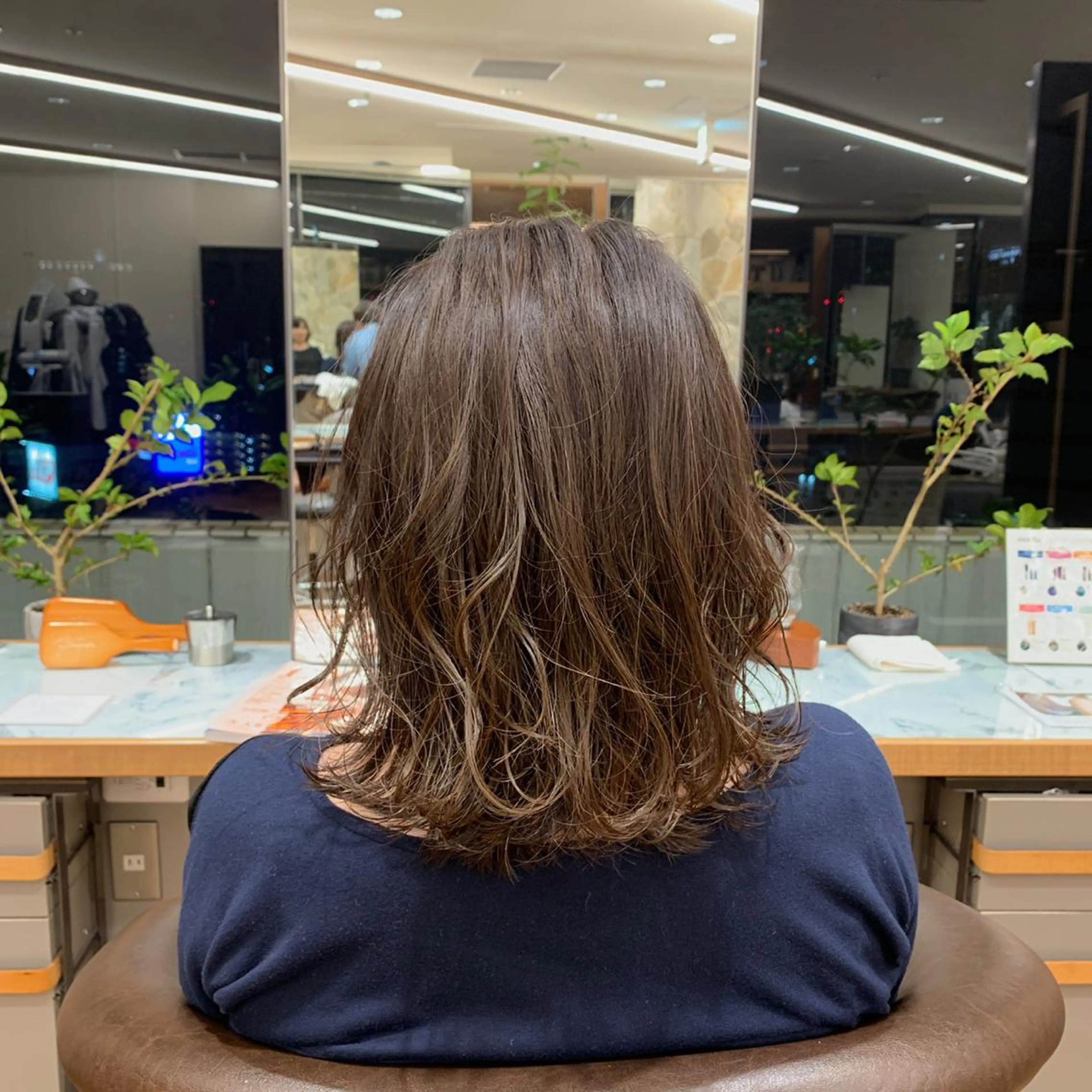 ミディアム Savoir GRANMASH【サヴォア　グランマッシュ】所属・ショート/レイヤー/ 透明感/グレージュのヘアスタイル