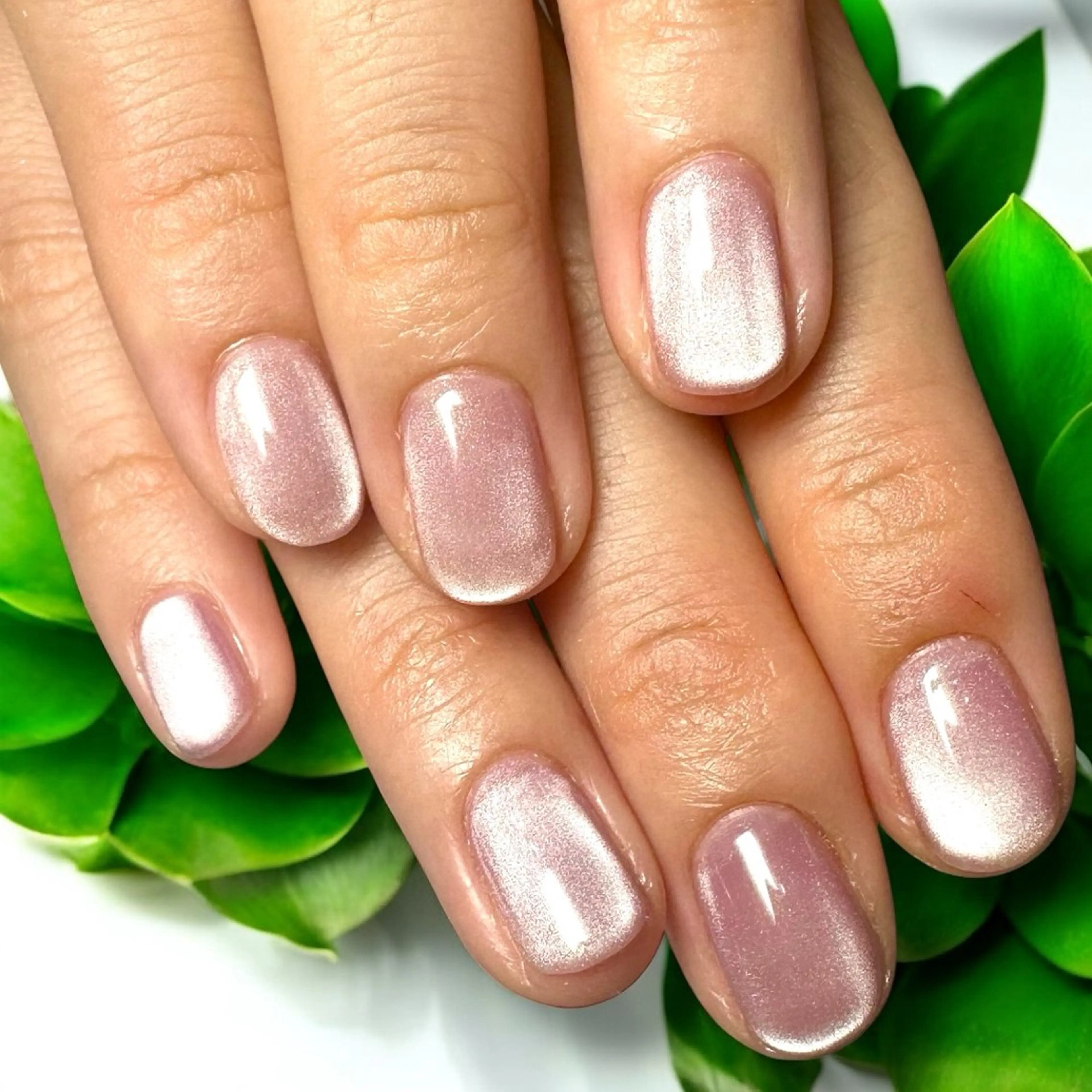 オフ込みマグネットネイルの写真