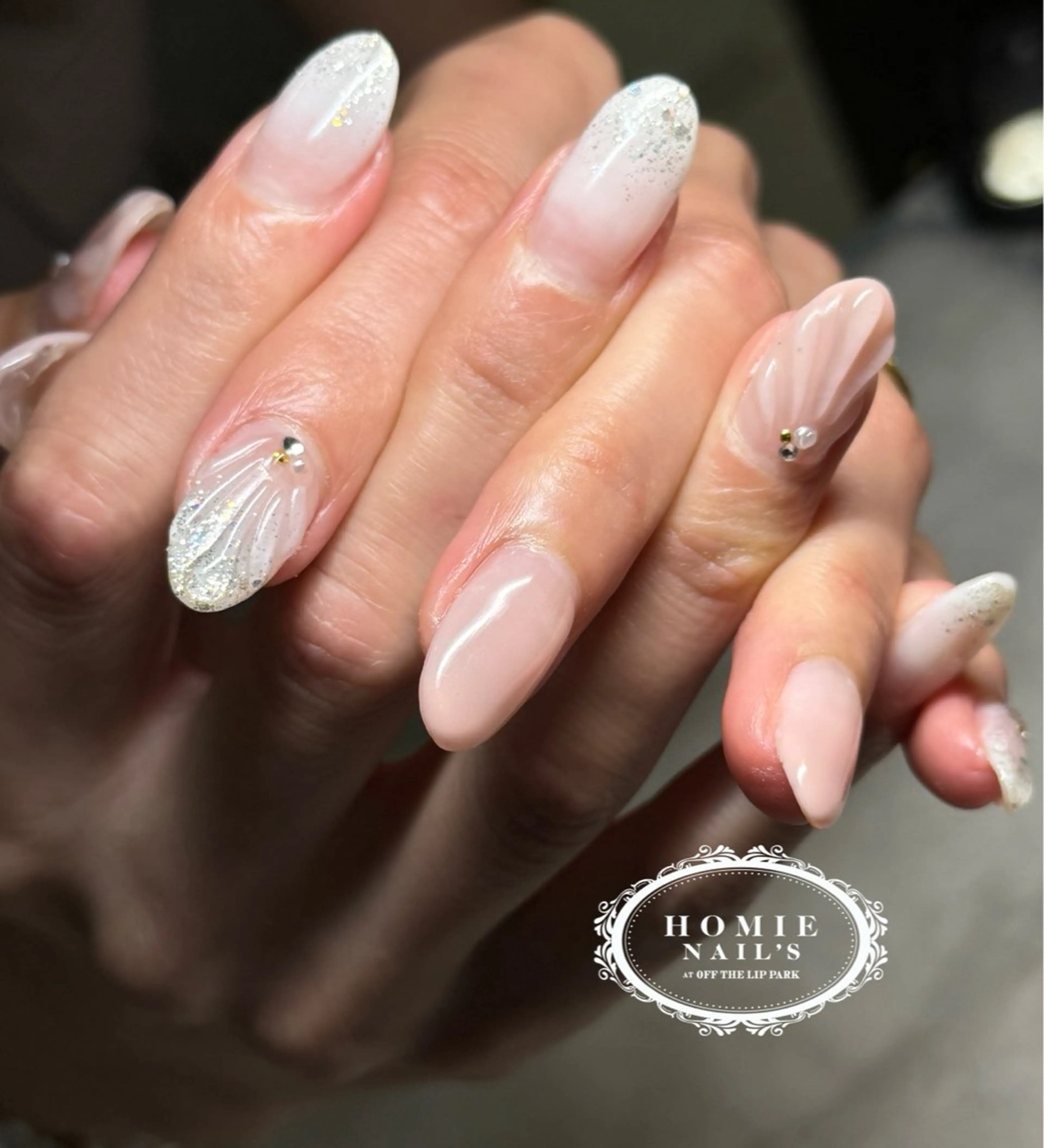 ネイル シンプルネイル オフザリップパーク Asamiのネイルデザイン