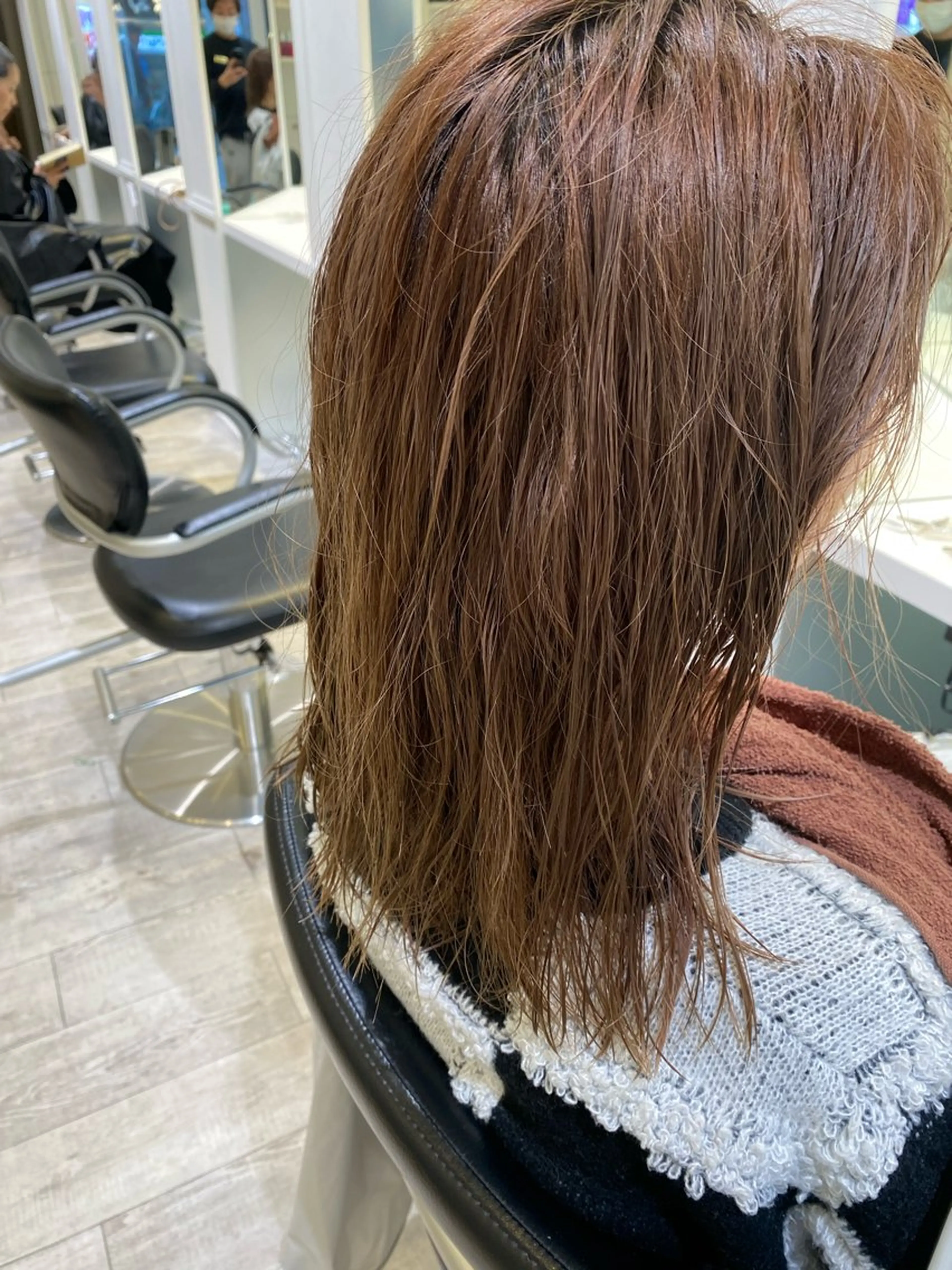 セミロング カット 縮毛矯正 💎髪質改善/縮毛矯 正特化💎鈴木一寿のヘアスタイル