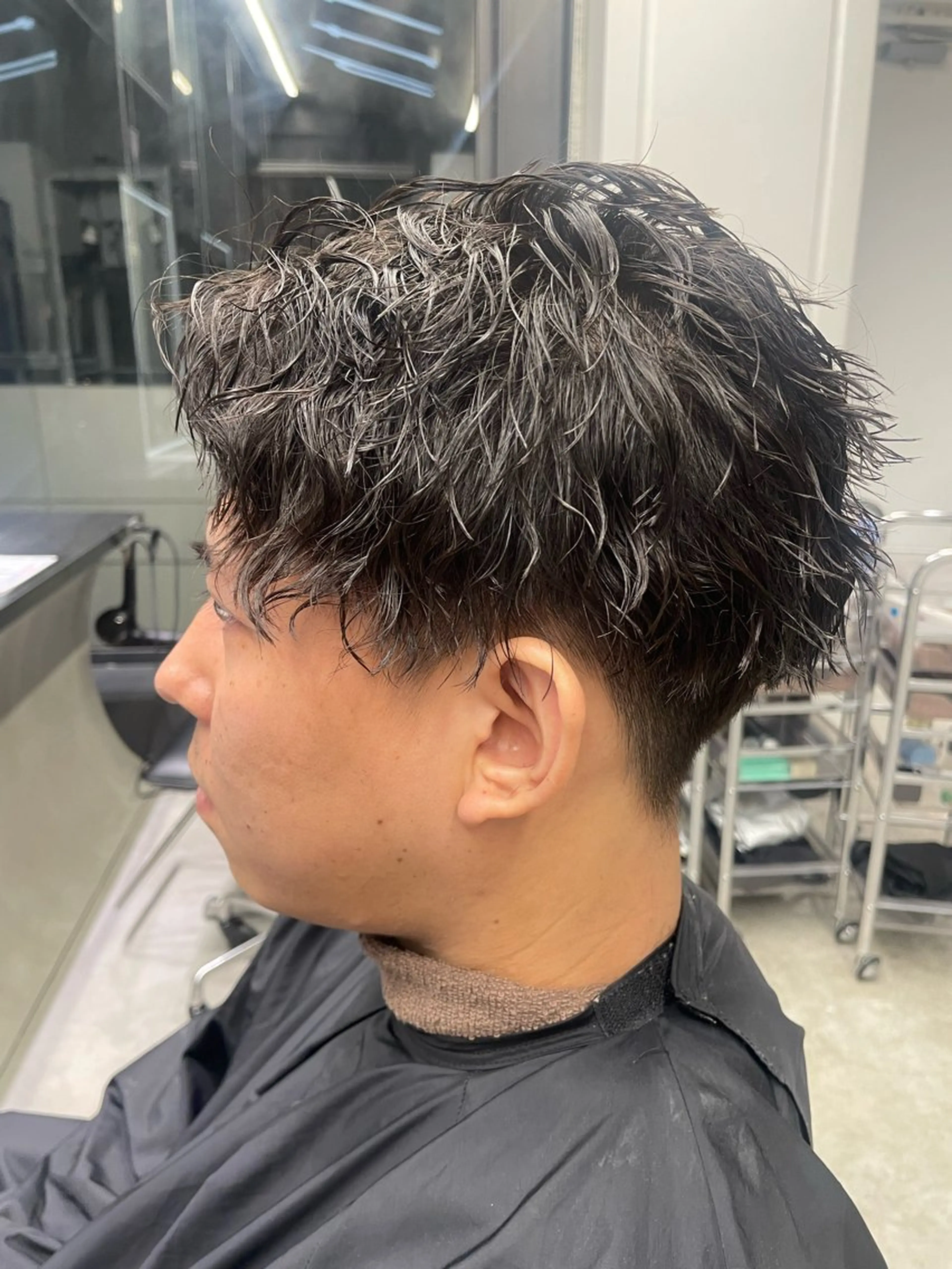 ショート パーマ メンズ フェザーパーマ カルマパーマ メンズパーマ プードルパーマ ツイストスパイラルパーマ カット パーマ fifth天神大名Ⅱ所属・fifth天神 パーマ特化/石橋航海のヘアスタイル