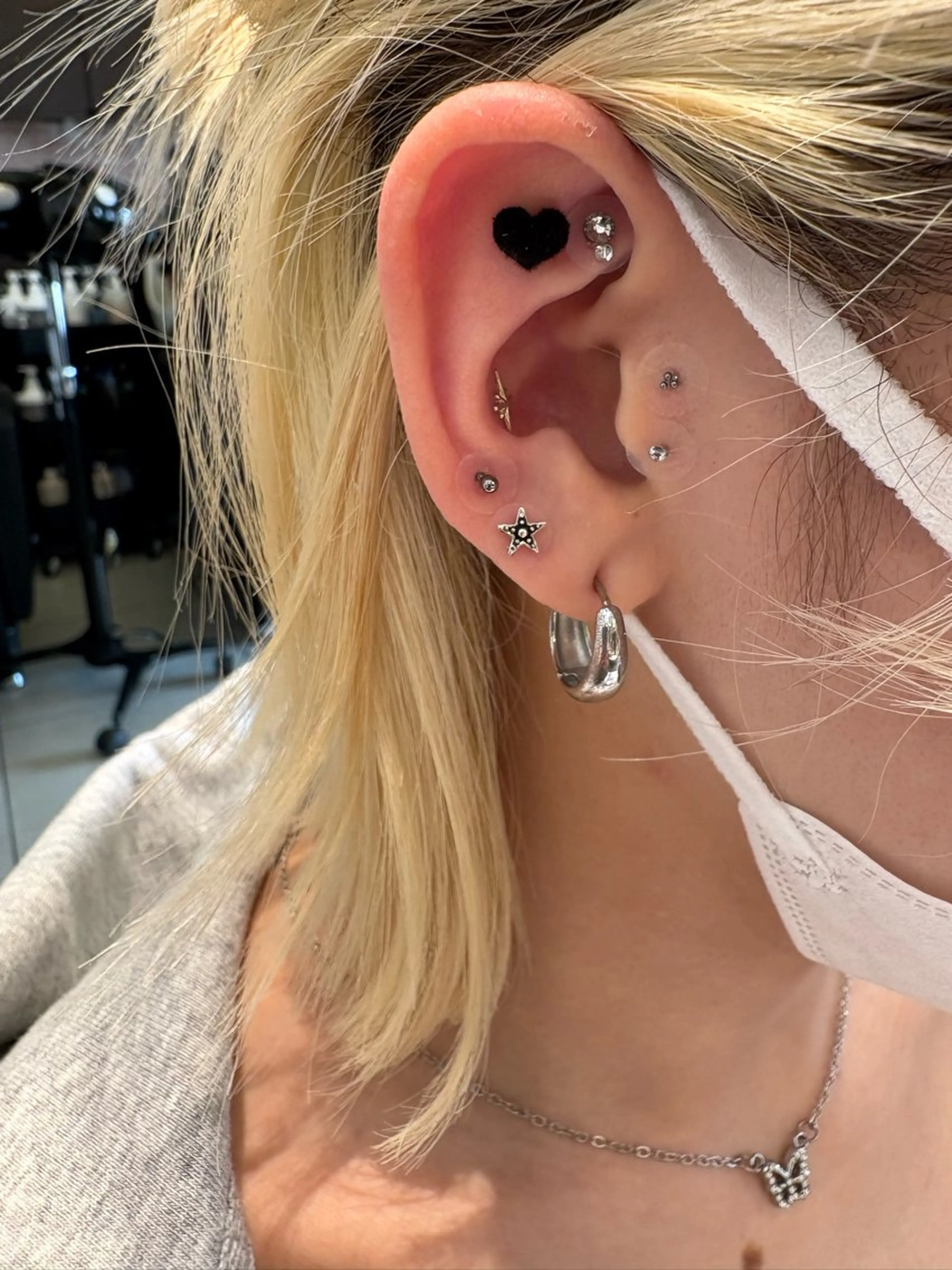 耳つぼジュエリーの写真