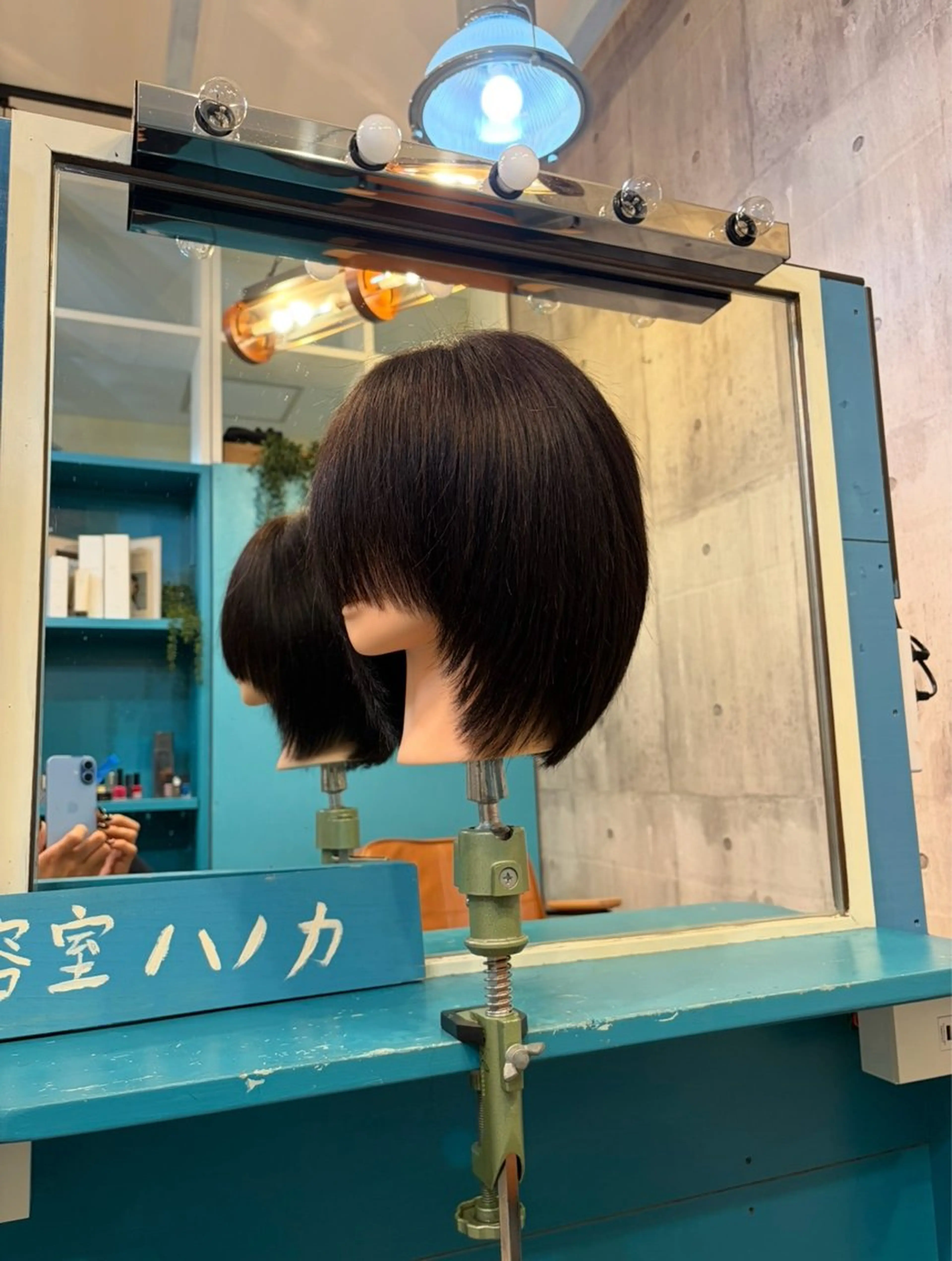 ミディアム レイヤーカット SALONDEHANOKA所属・ショートロング ✂️椎葉えまのヘアスタイル