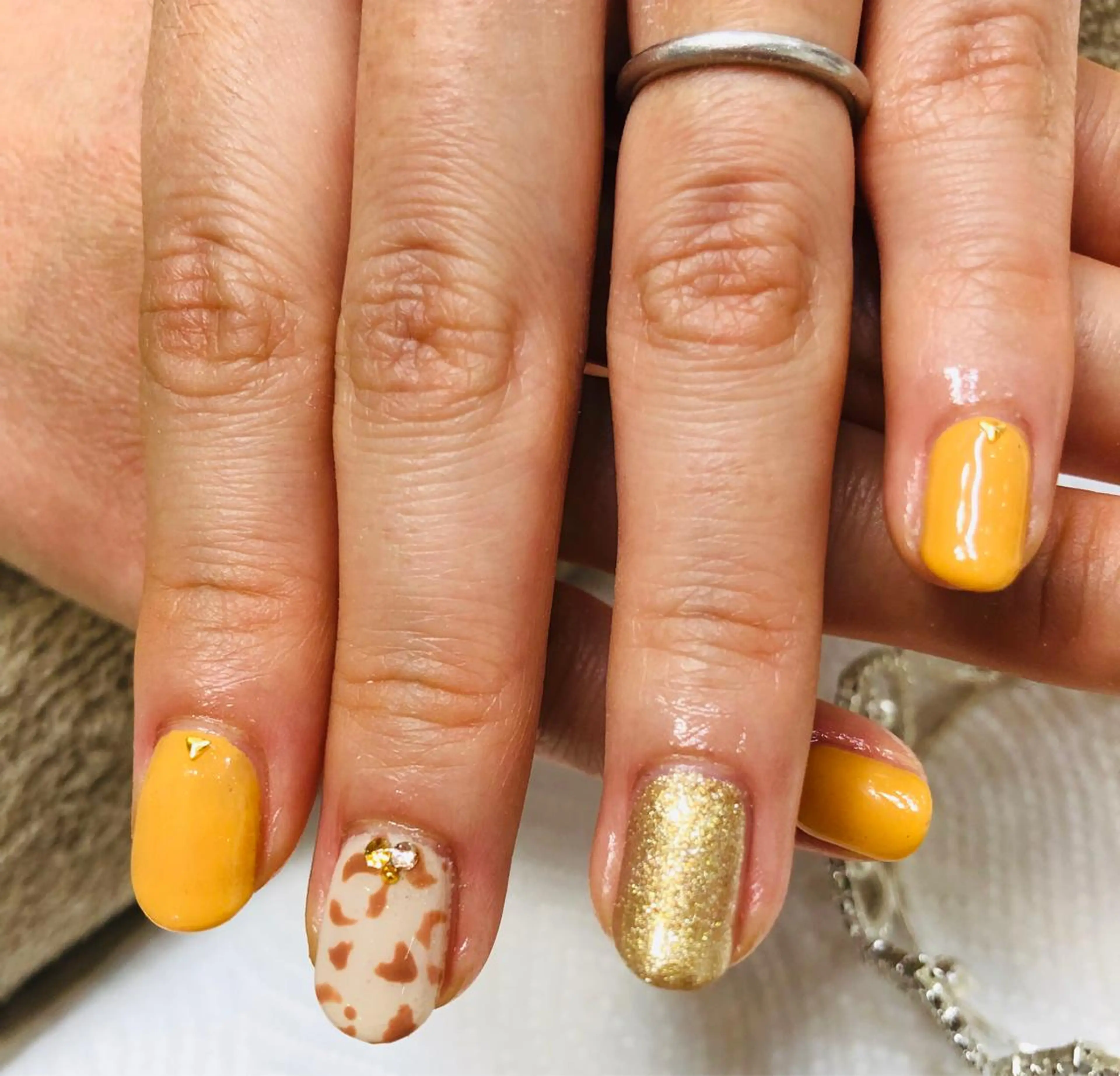 ネイル CROWN プライベートサロンのネイルデザイン