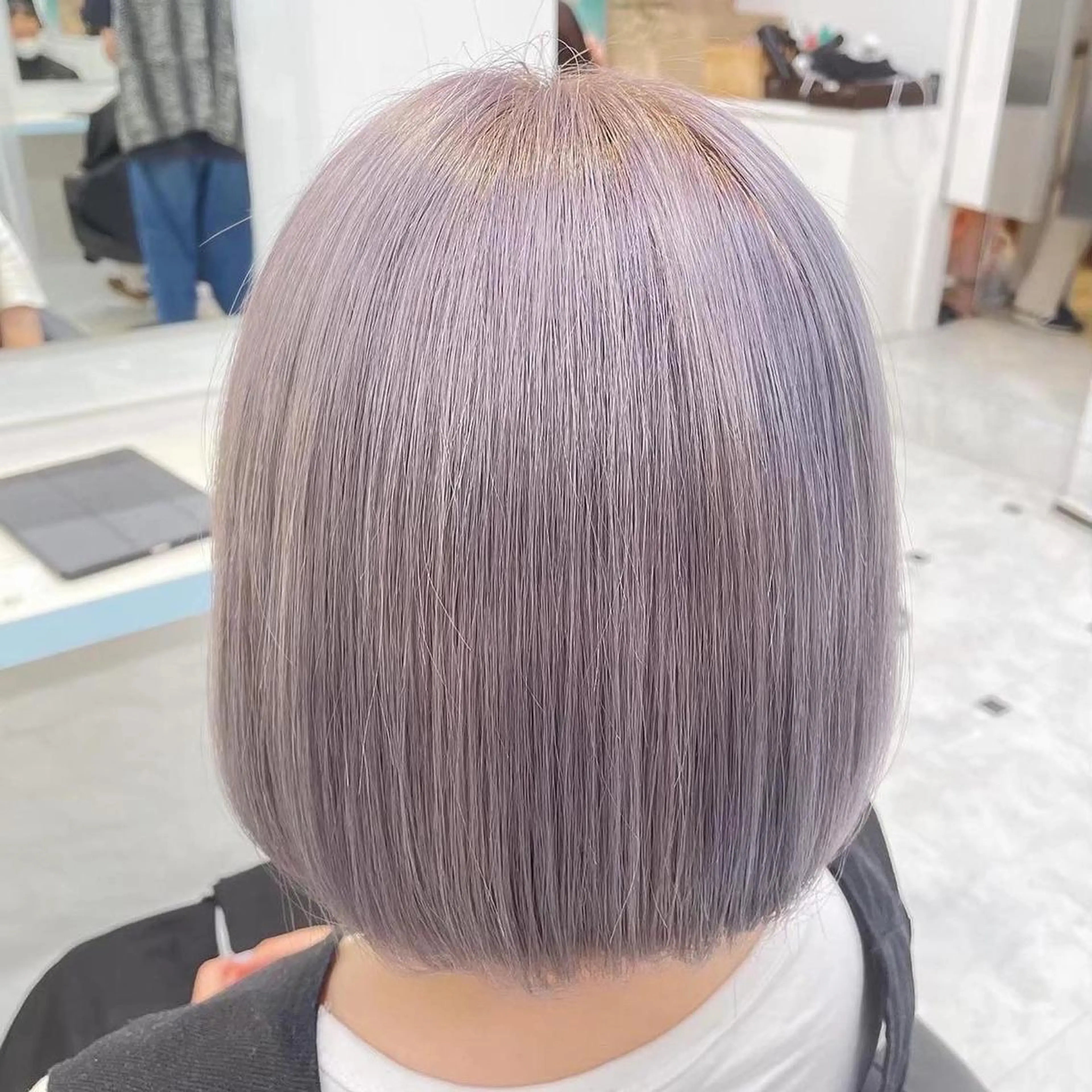 ミディアム カラー 🪄池袋ハイトーン 🪄ブリーチカラーのヘアスタイル