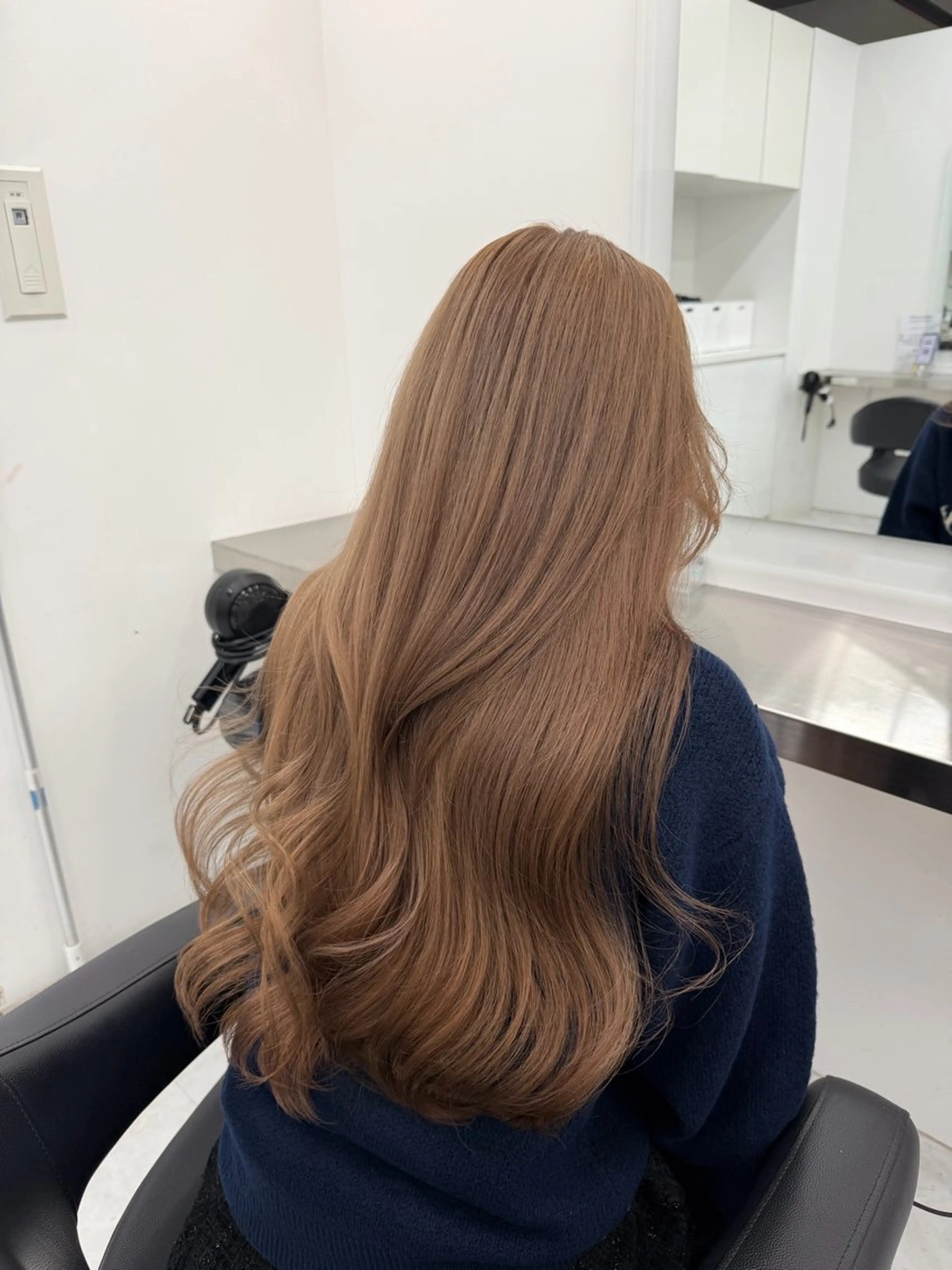 カラー カット ヘアカラー 透ける透明感カラー 🤍anju🎀のヘアスタイル