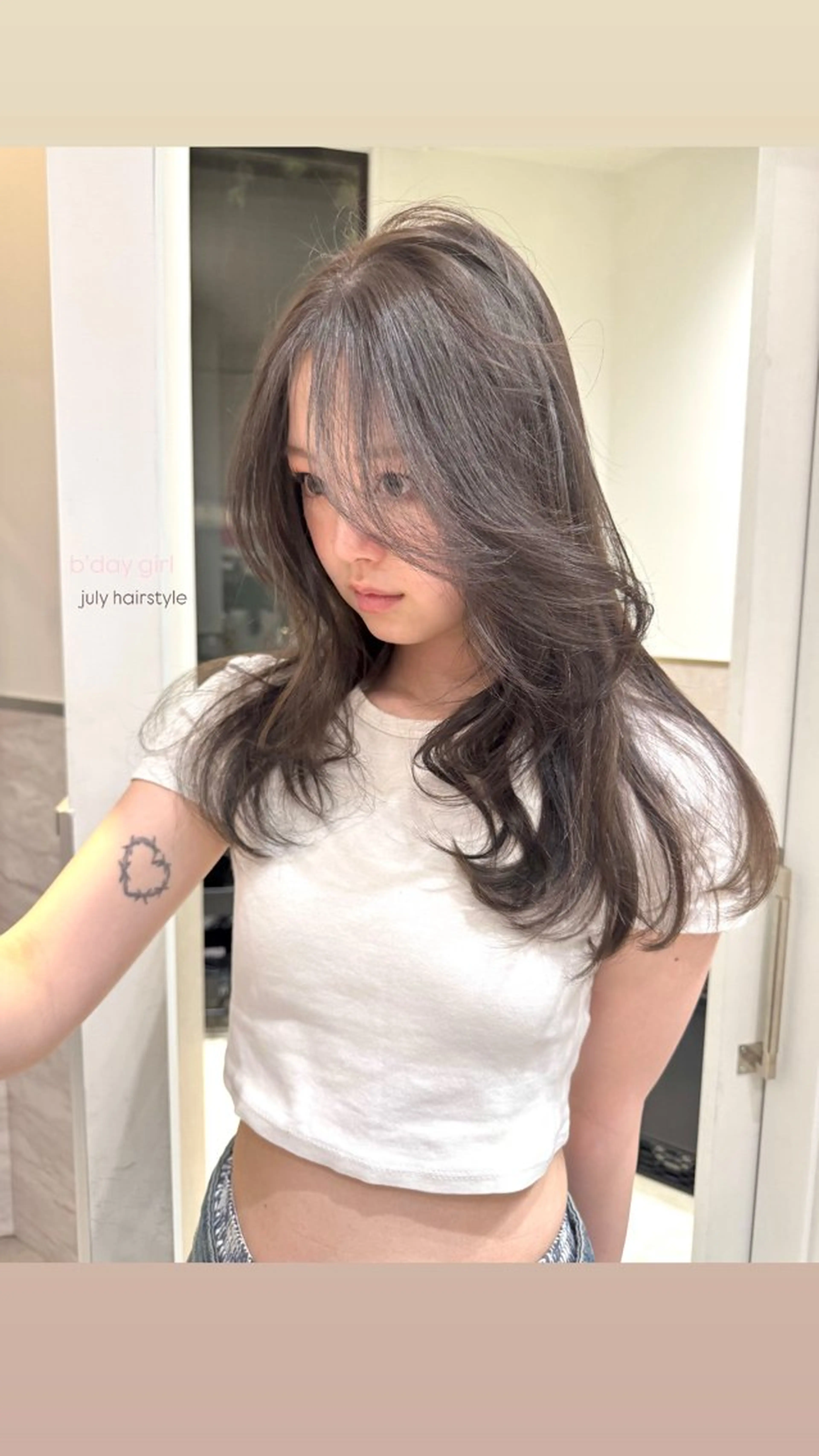 ミディアム 捺葵 @72tomi__のヘアスタイル