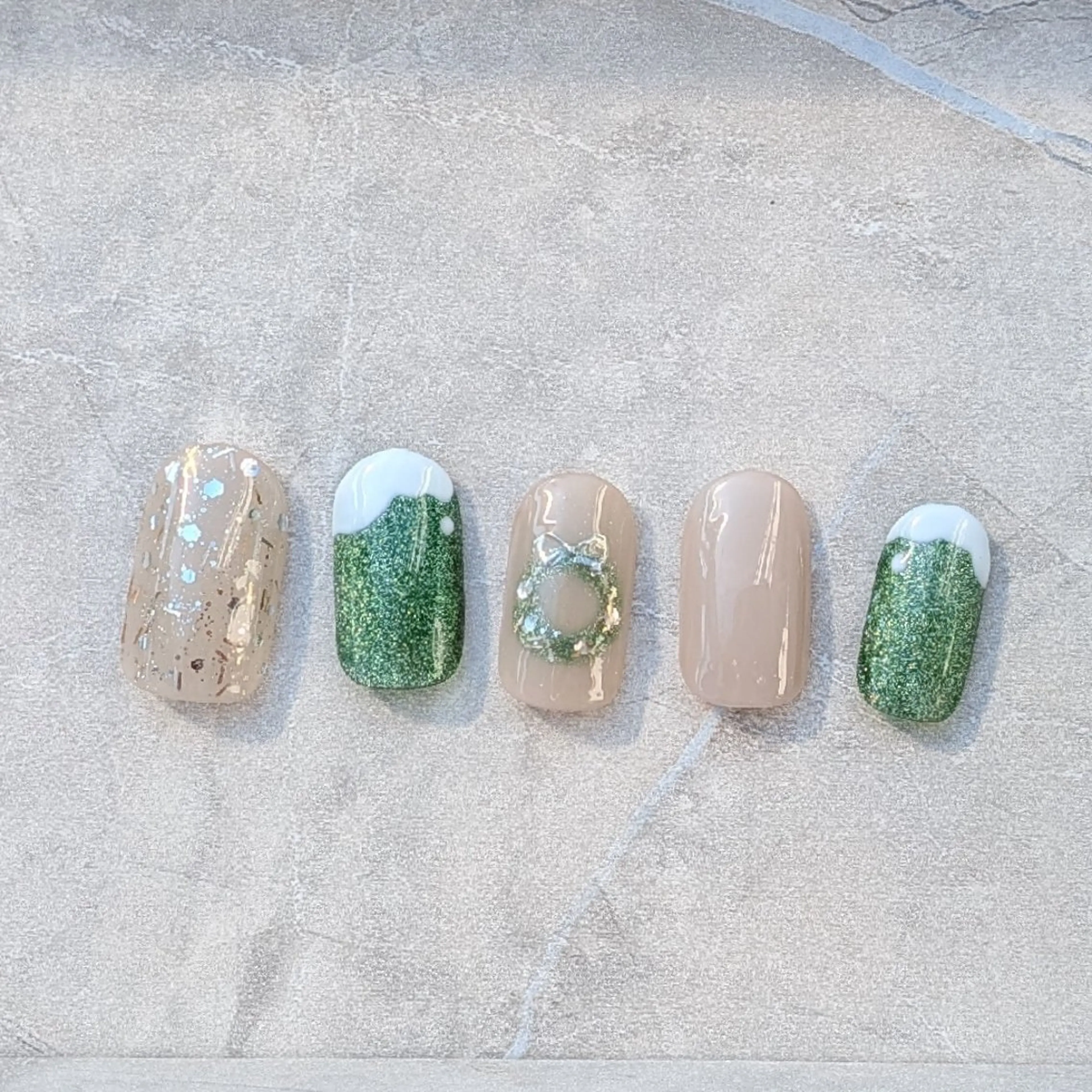 ネイル ハンドネイル 6RokuHair（ロクヘアー)所属・門川 茉奈美のネイルデザイン