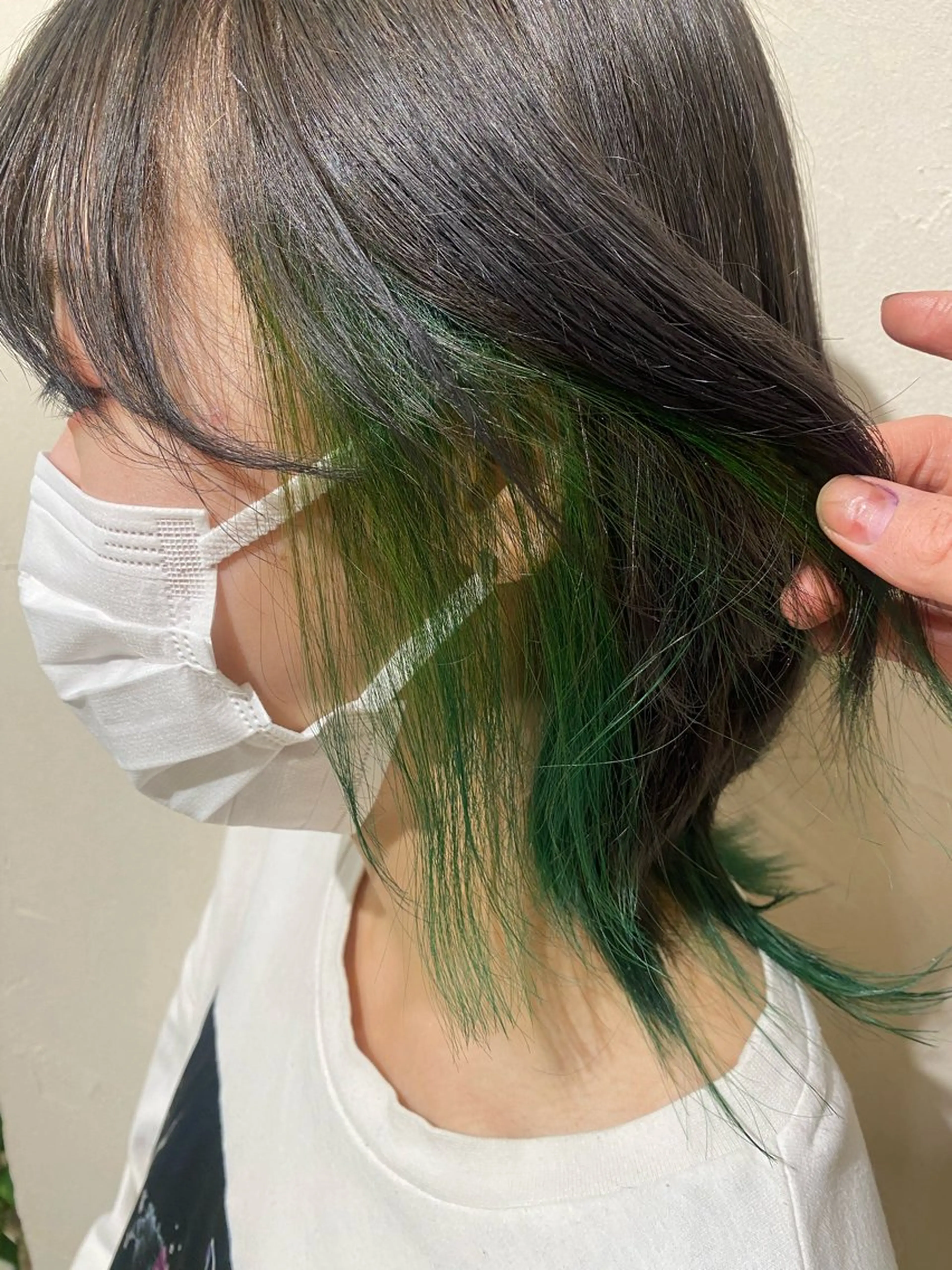 カラー 綾香 /透明感カラーのヘアスタイル