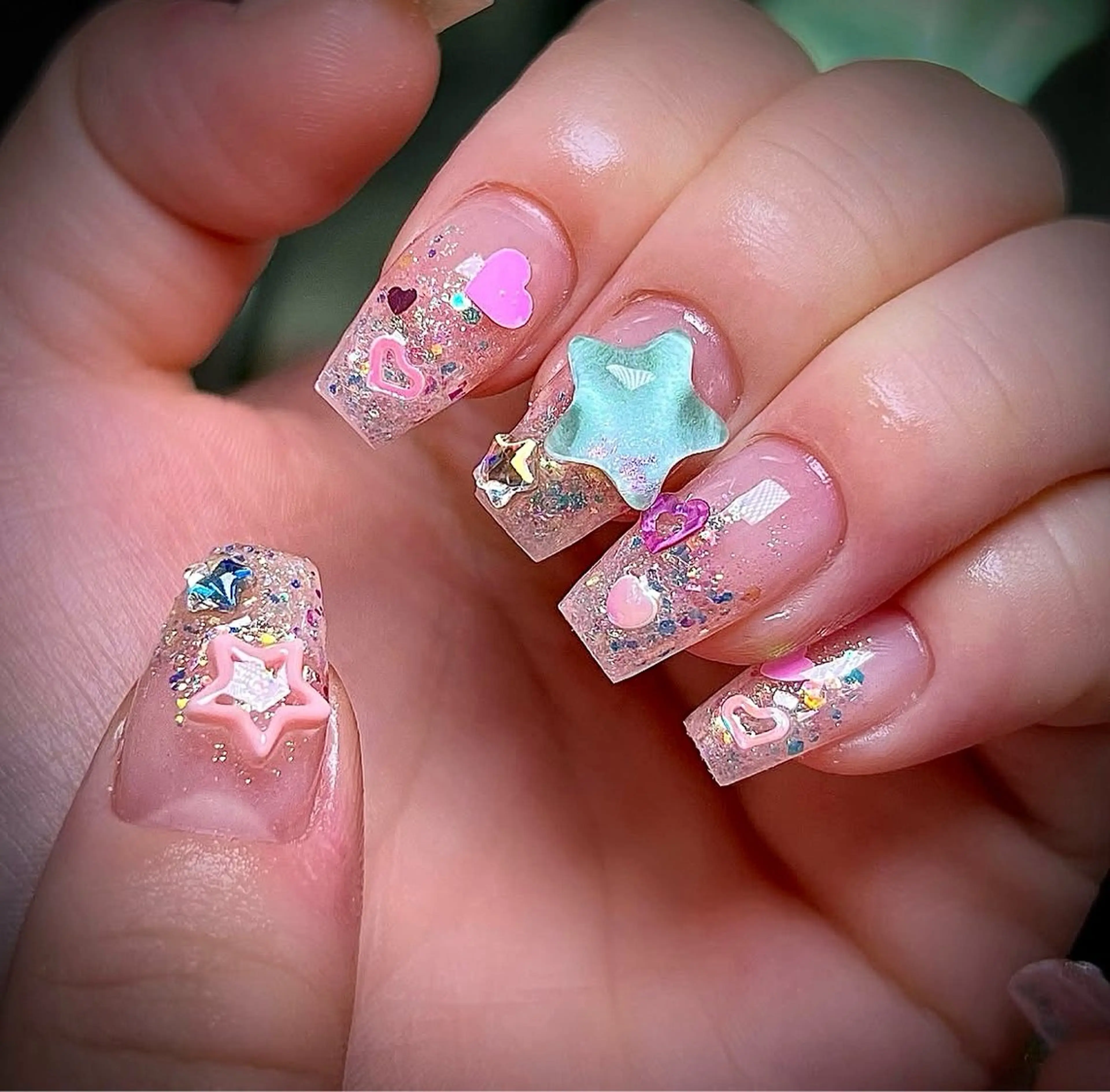 ネイル フレンチネイル ジェルネイル 韓国ネイル マグネットネイル ネイルチップ Rin Nail 新大久保店のネイルデザイン