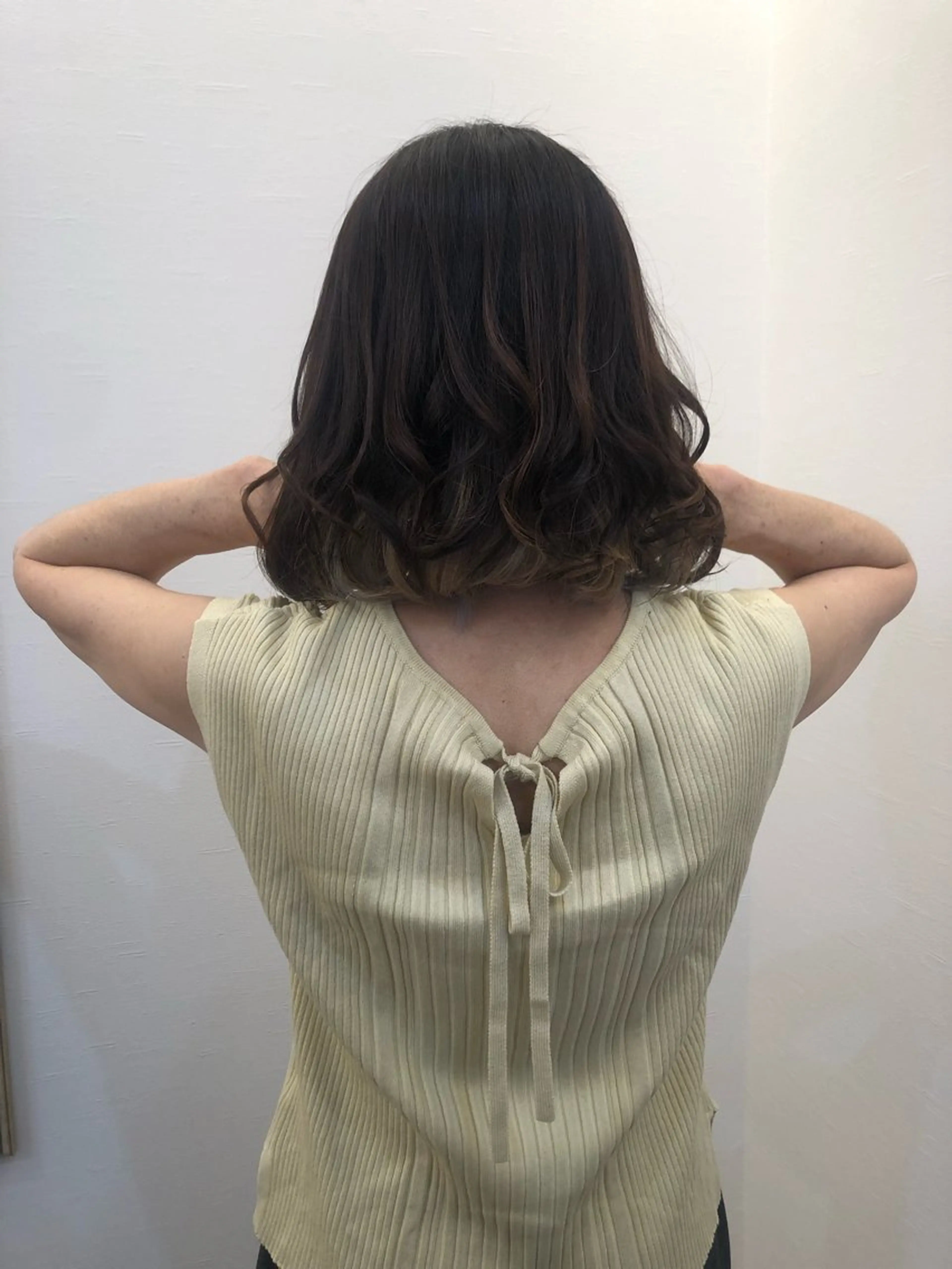 カラー Ruang所属・ツノガイ エリのヘアスタイル
