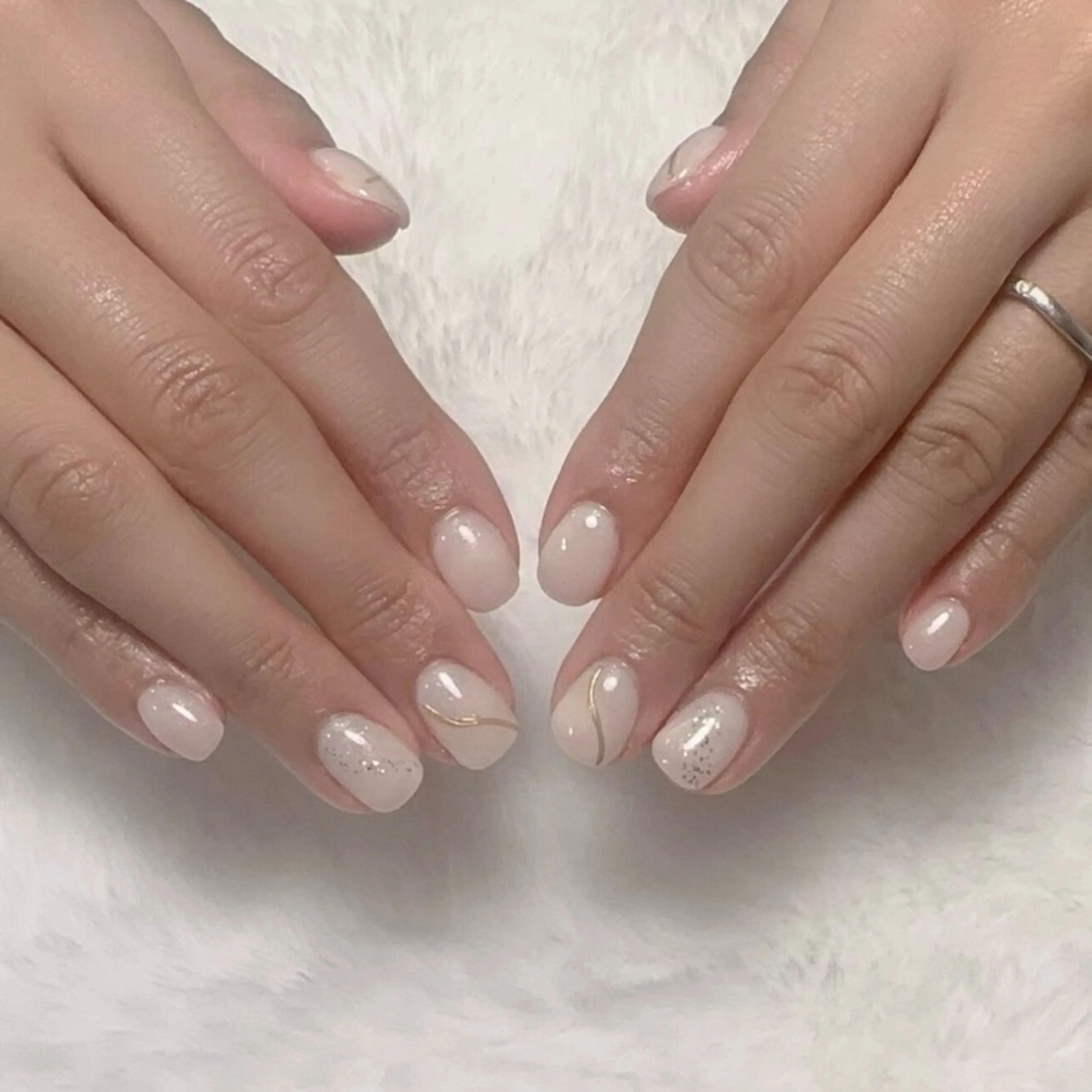 ネイル アートネイル フレンチネイル ジェルネイル グラデーション 韓国ネイル ハンドネイル 久保田 マリコのネイルデザイン