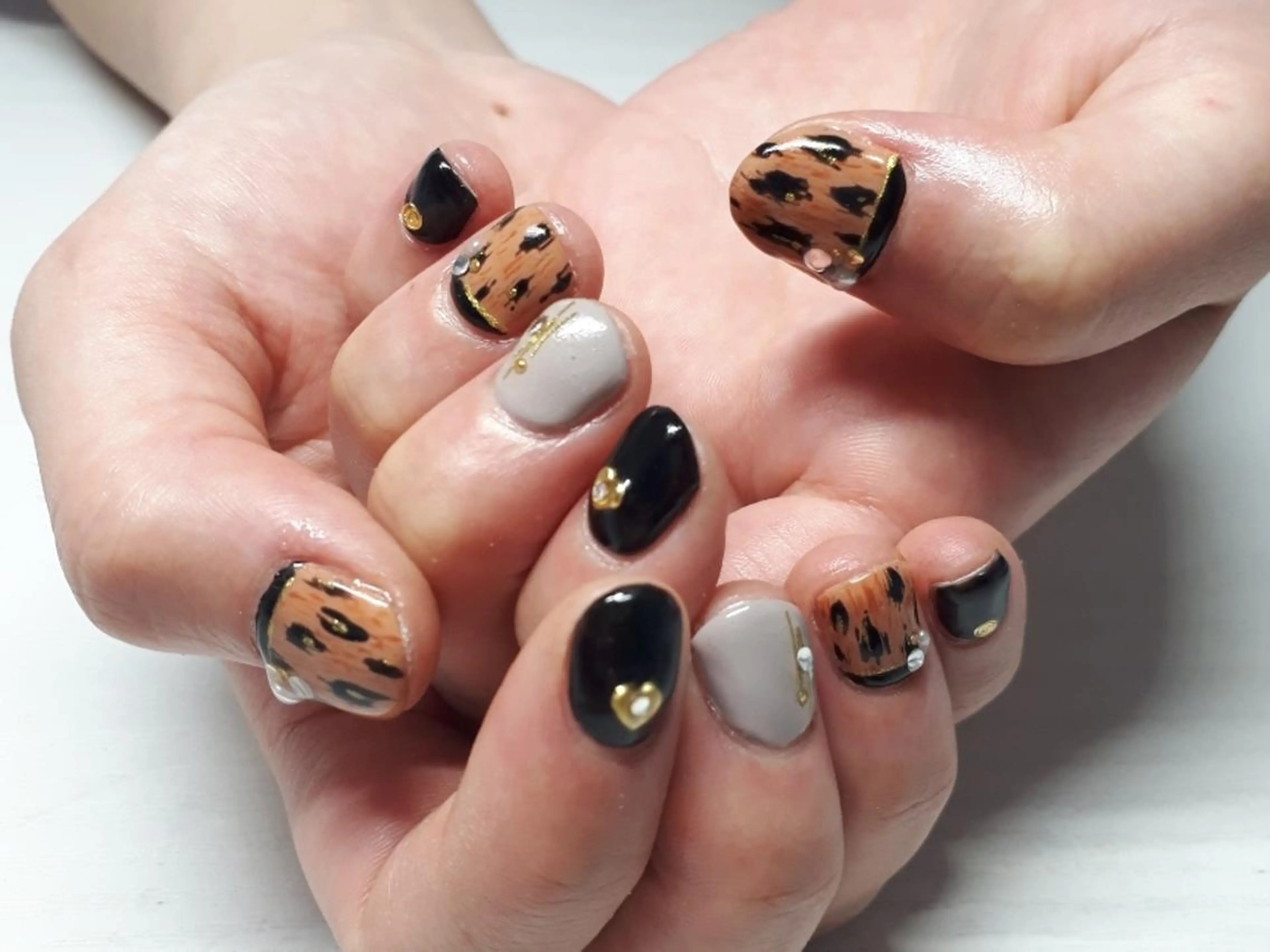 ネイル シンプルネイル ひだか あいこのネイルデザイン